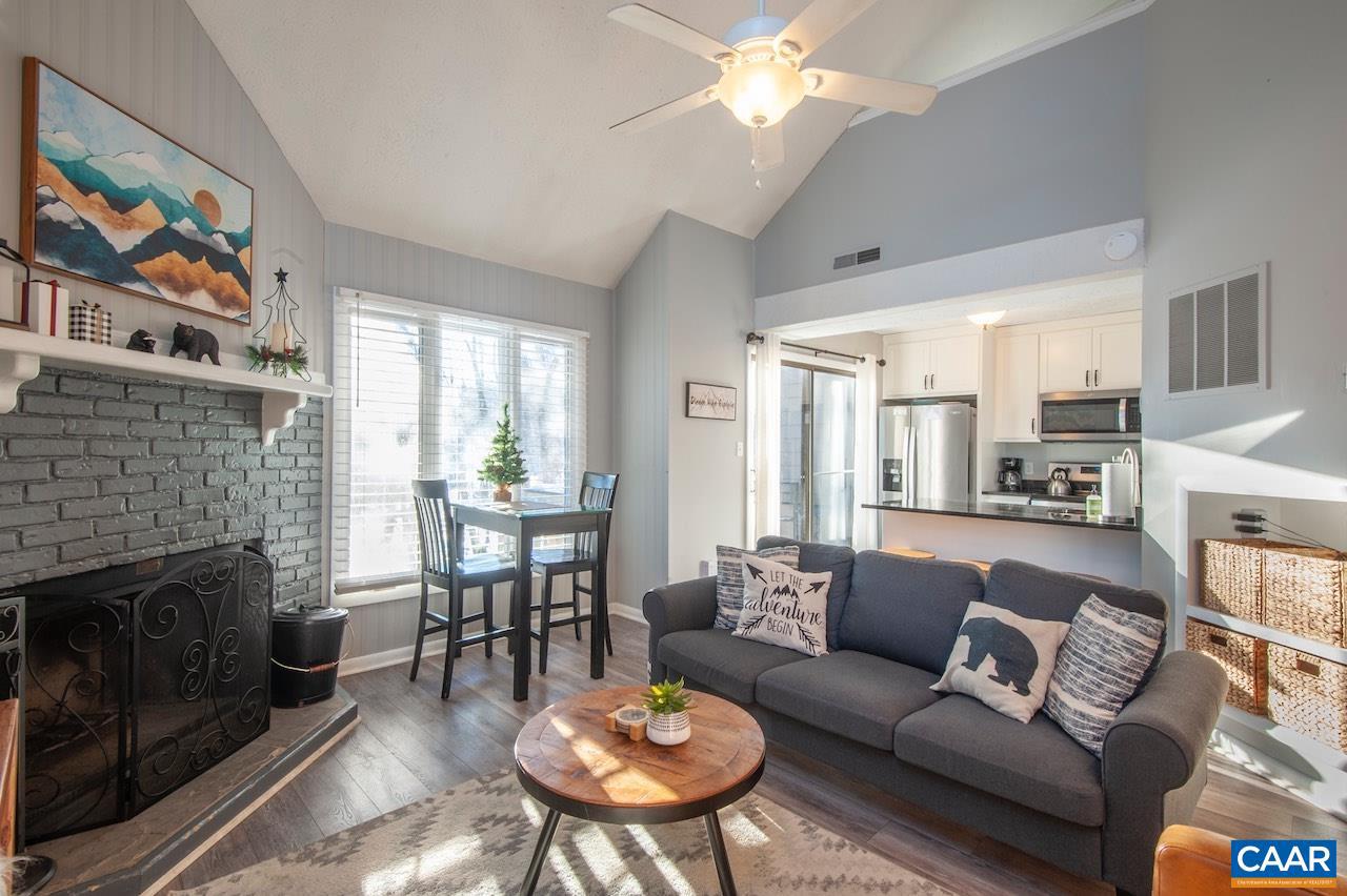 WINTERGREEN RESORT - Residential