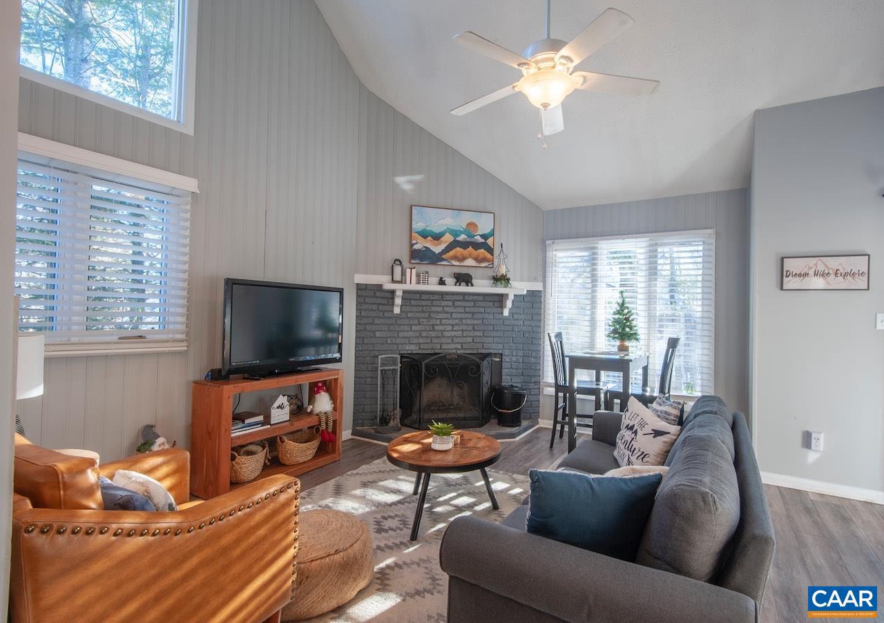 WINTERGREEN RESORT - Residential