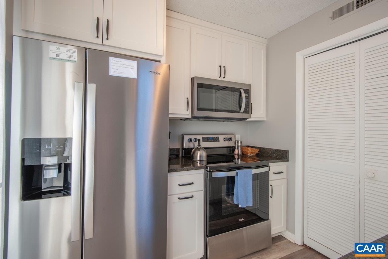 WINTERGREEN RESORT - Residential