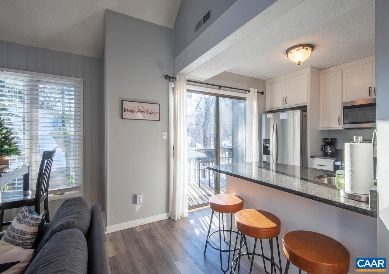 WINTERGREEN RESORT - Residential