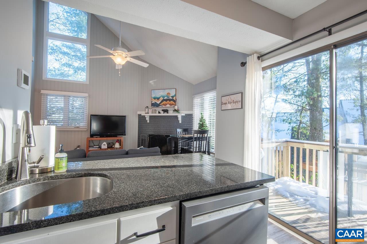 WINTERGREEN RESORT - Residential