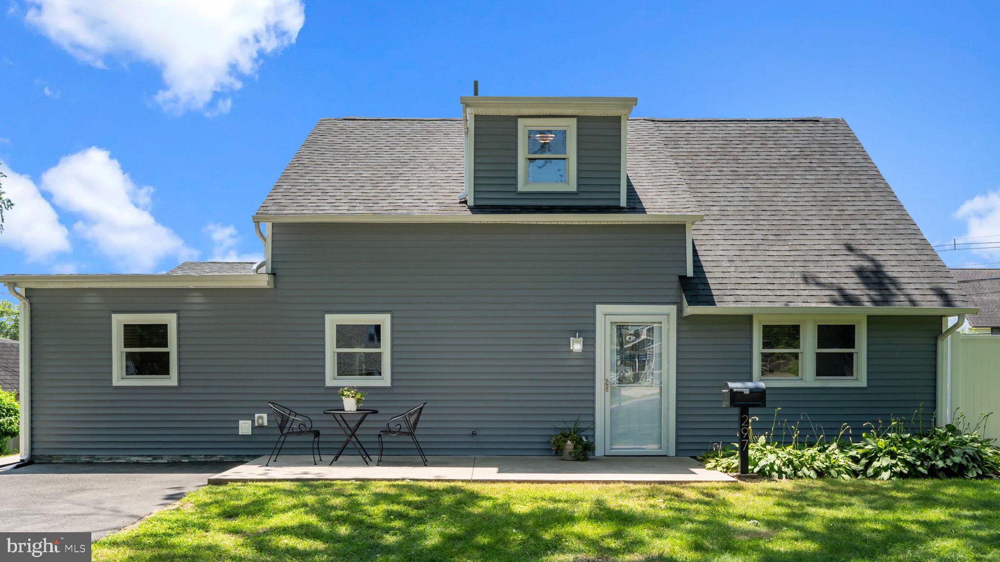 297 HOLLY DRIVE