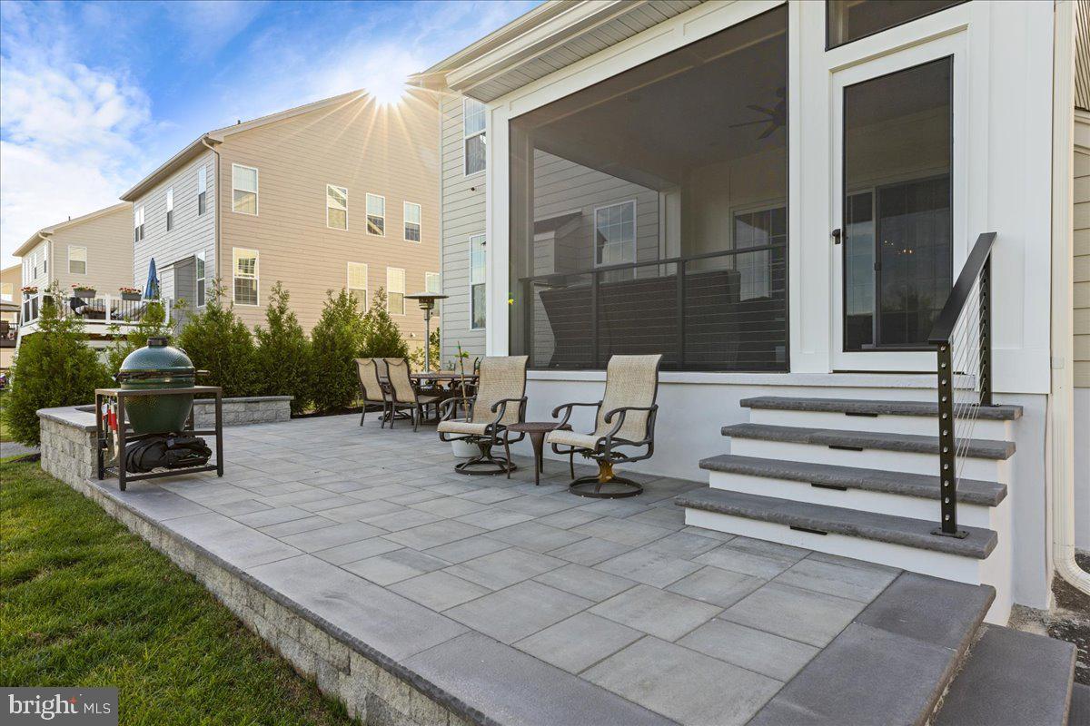 FENTONS CORNER - Residential