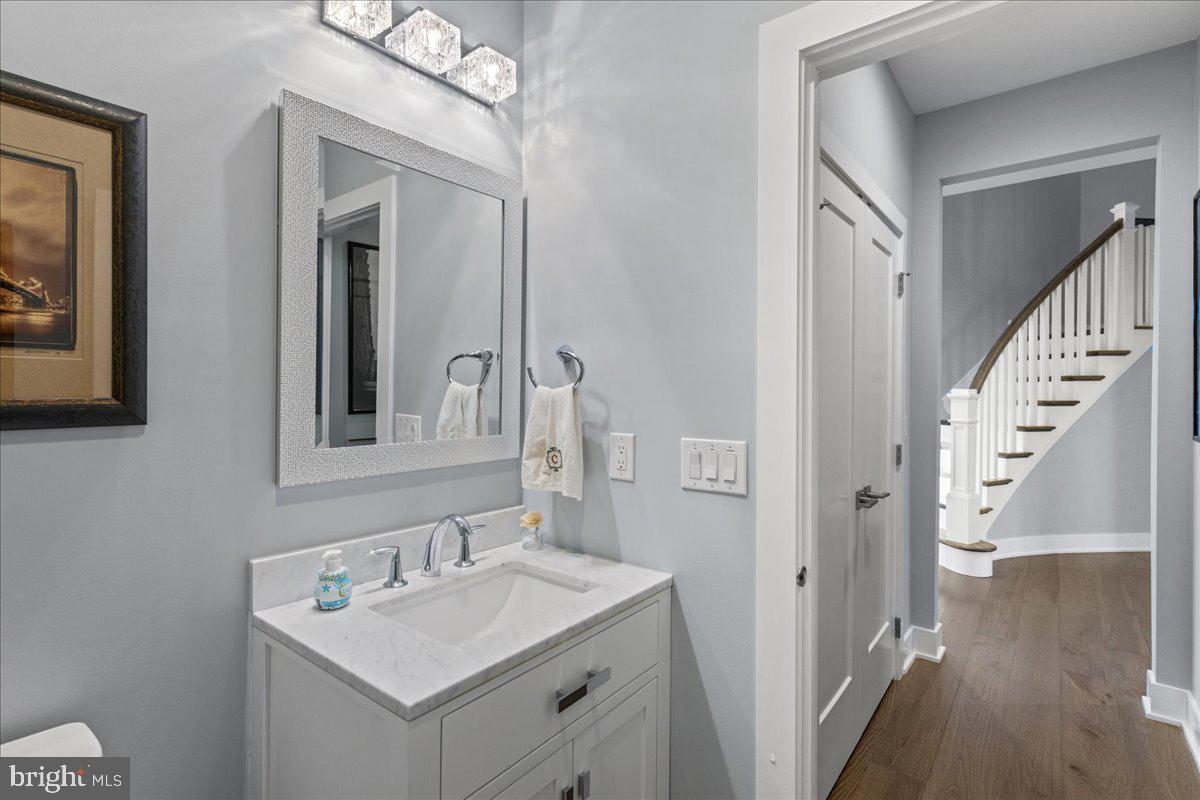 FENTONS CORNER - Residential