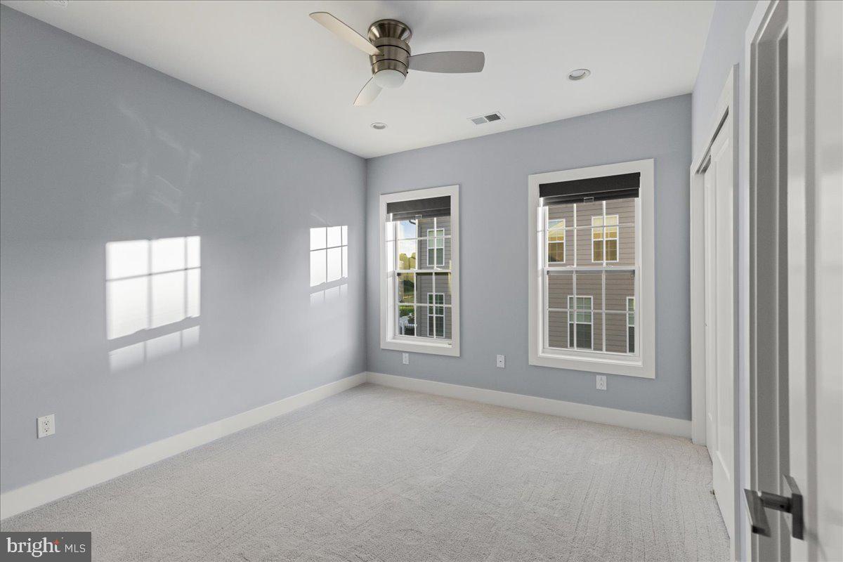 FENTONS CORNER - Residential