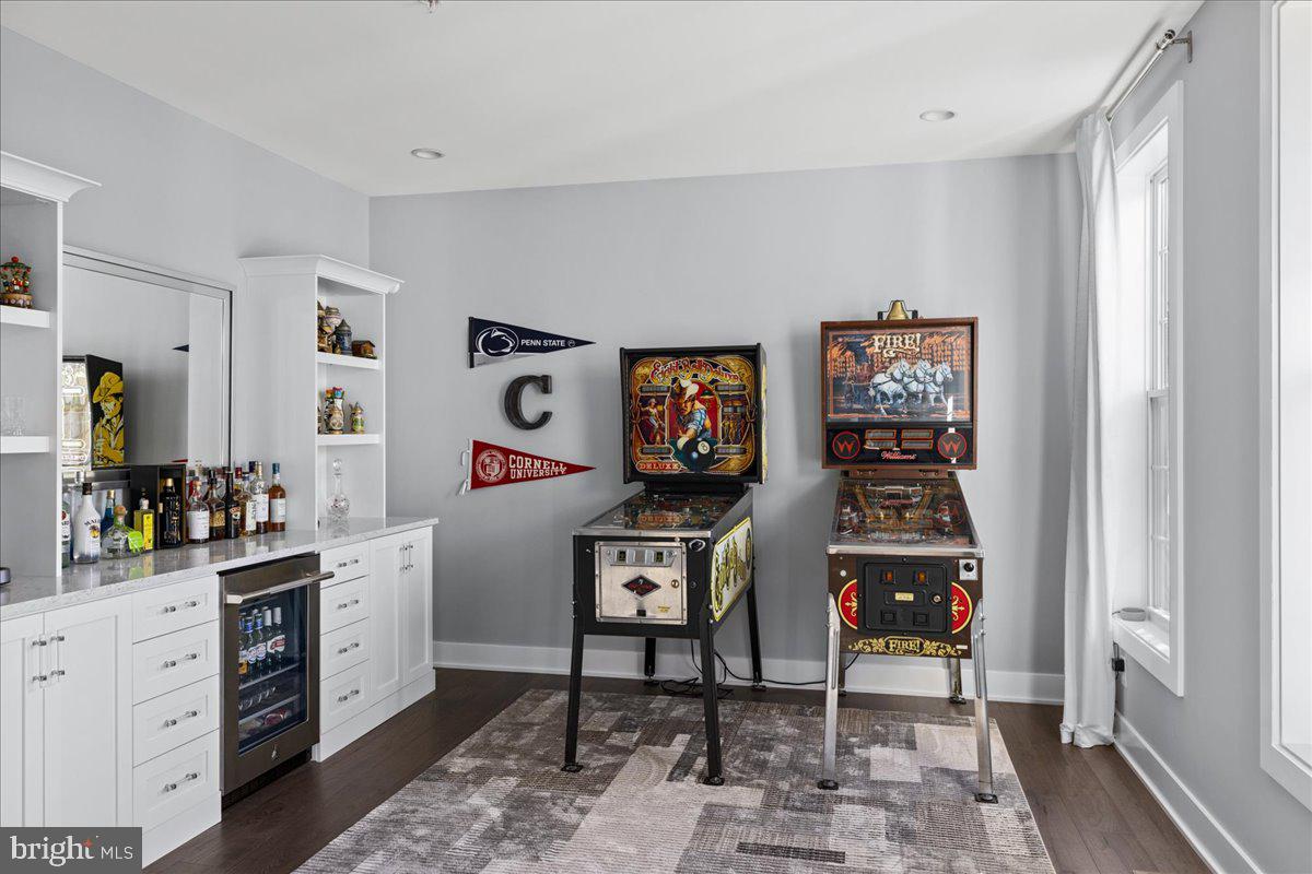 FENTONS CORNER - Residential