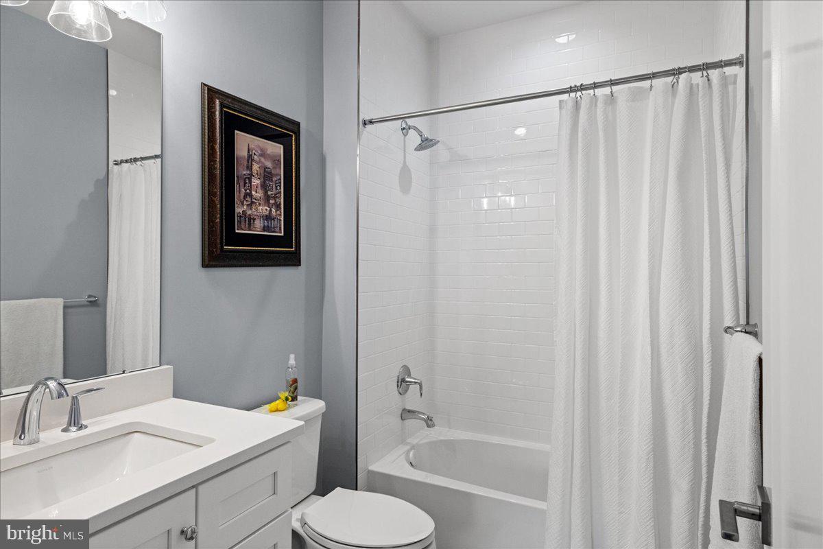 FENTONS CORNER - Residential