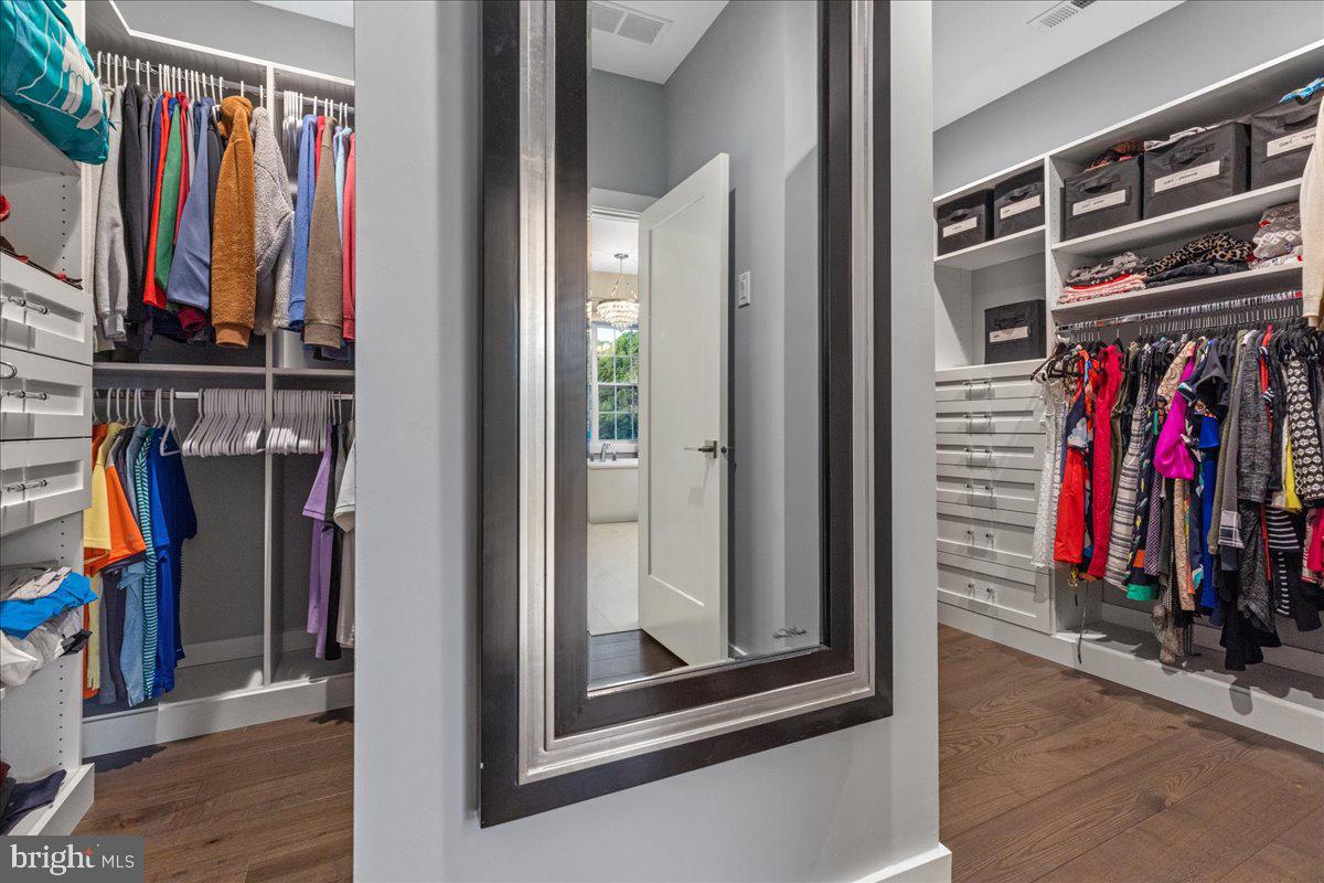 FENTONS CORNER - Residential