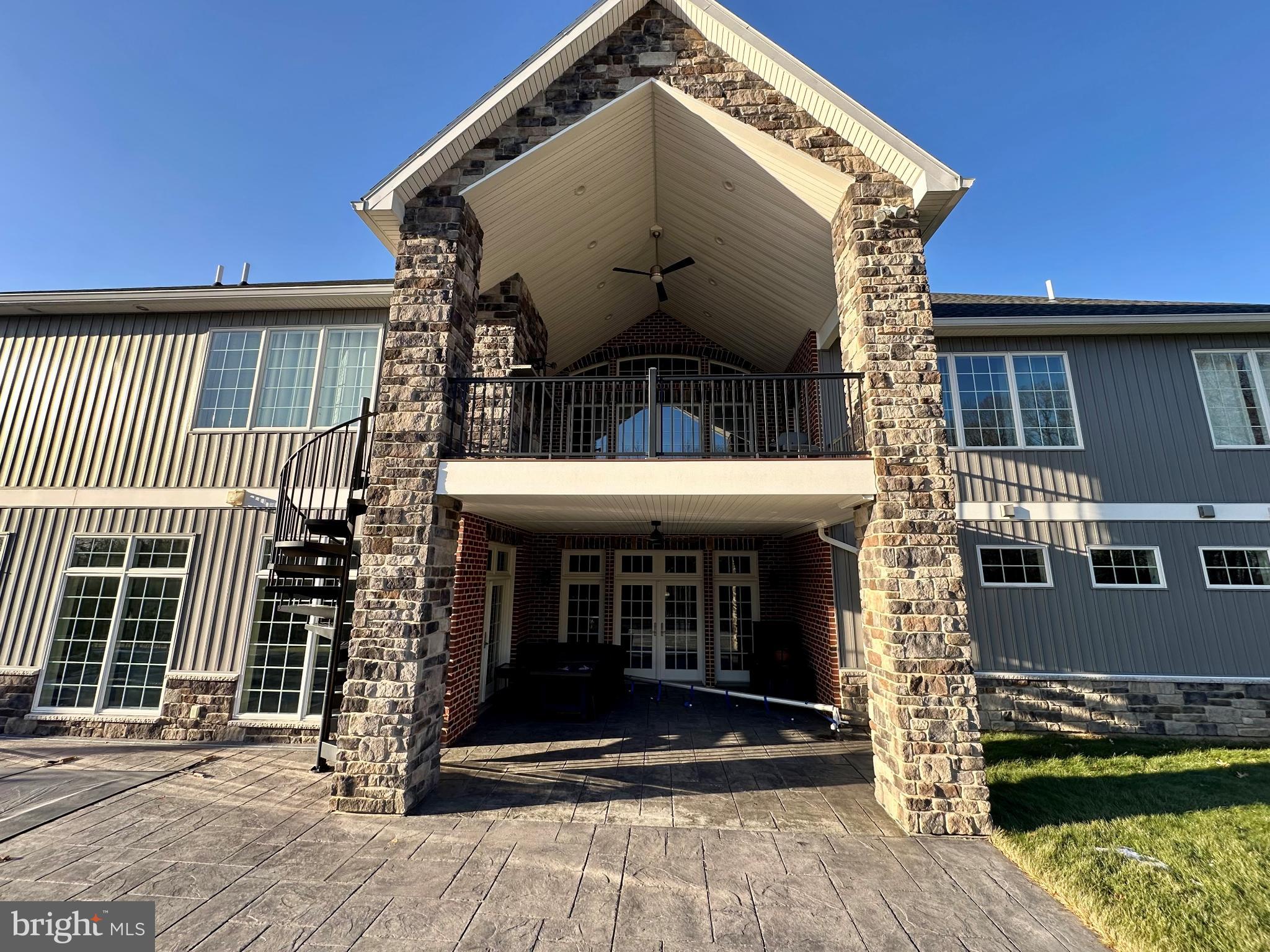 AMBLESIDE - Residential