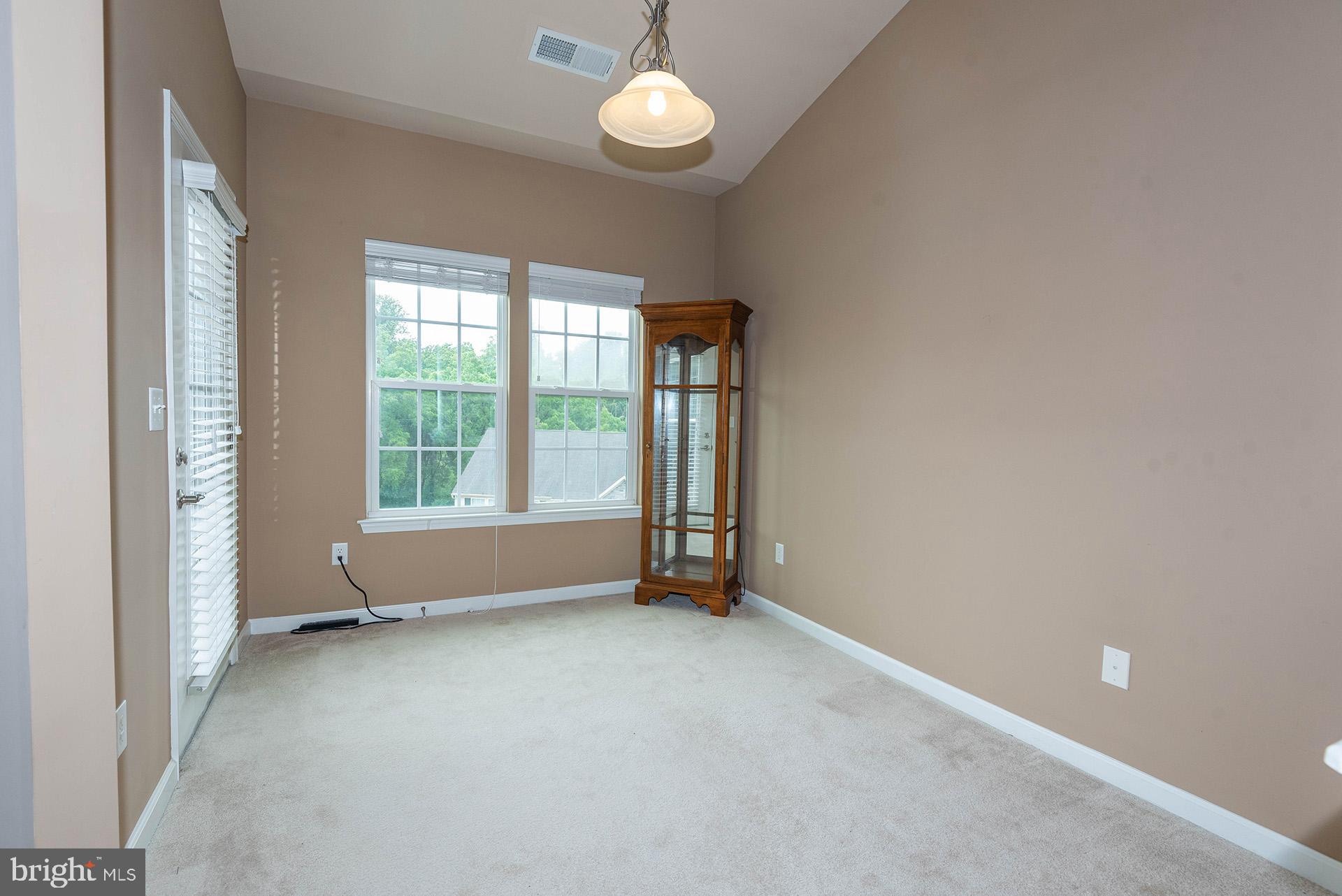 WYNDHOLME WOODS - Residential