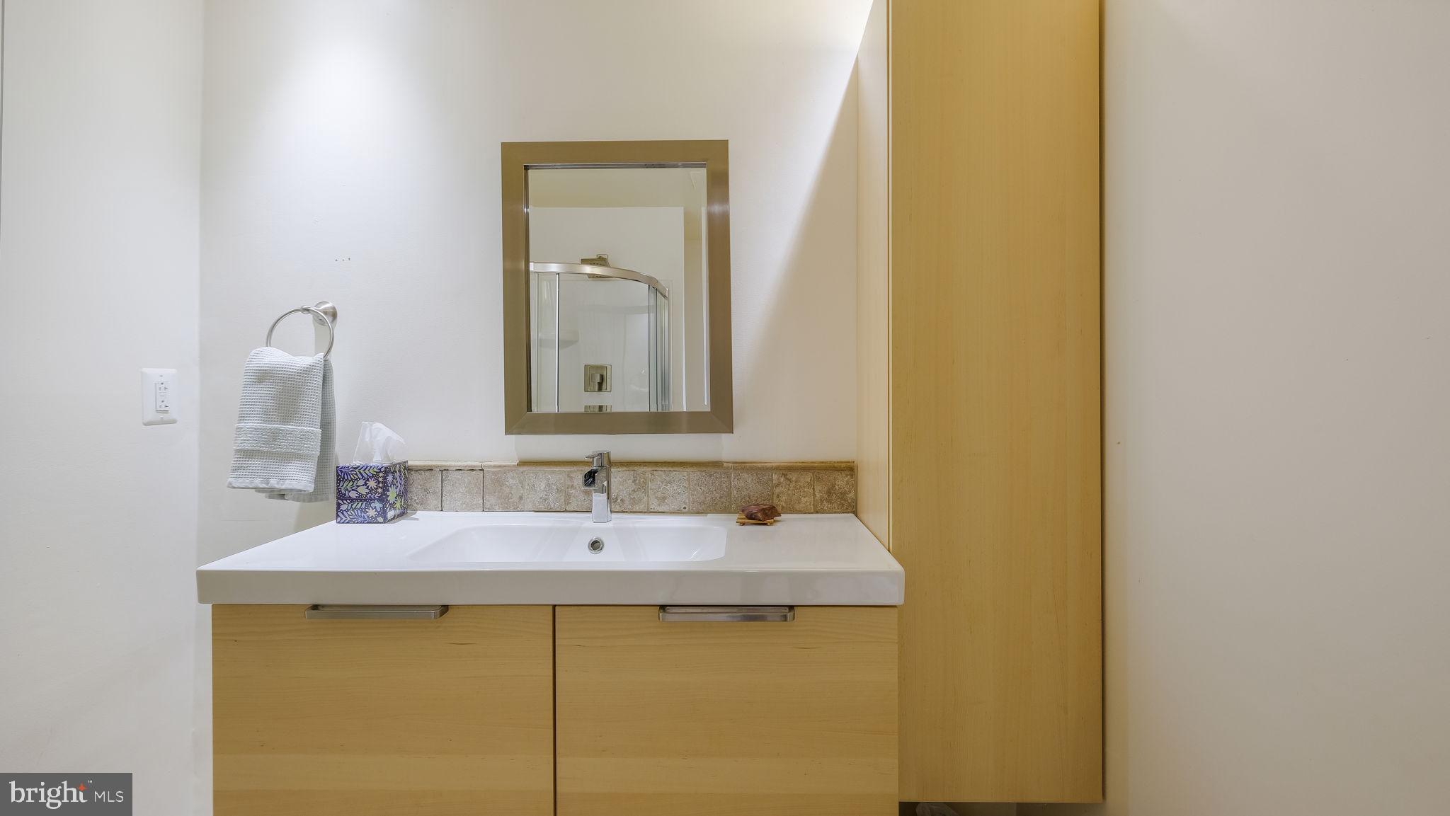 PEBBLE HILL - Residential