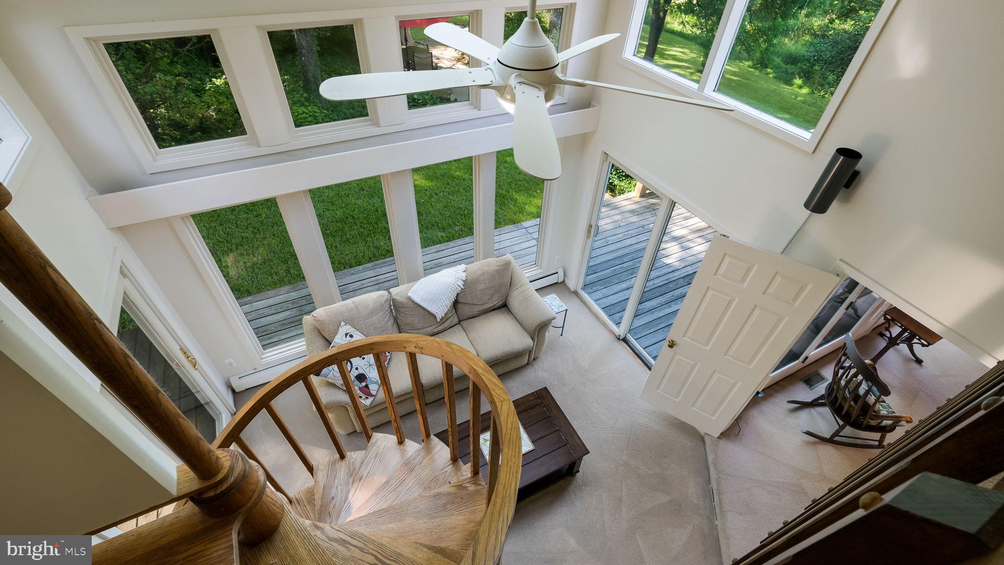 PEBBLE HILL - Residential