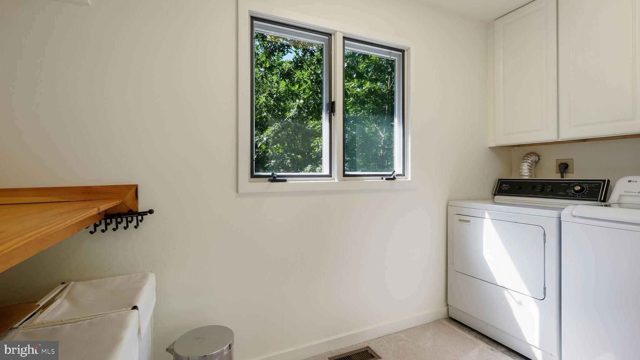 PEBBLE HILL - Residential