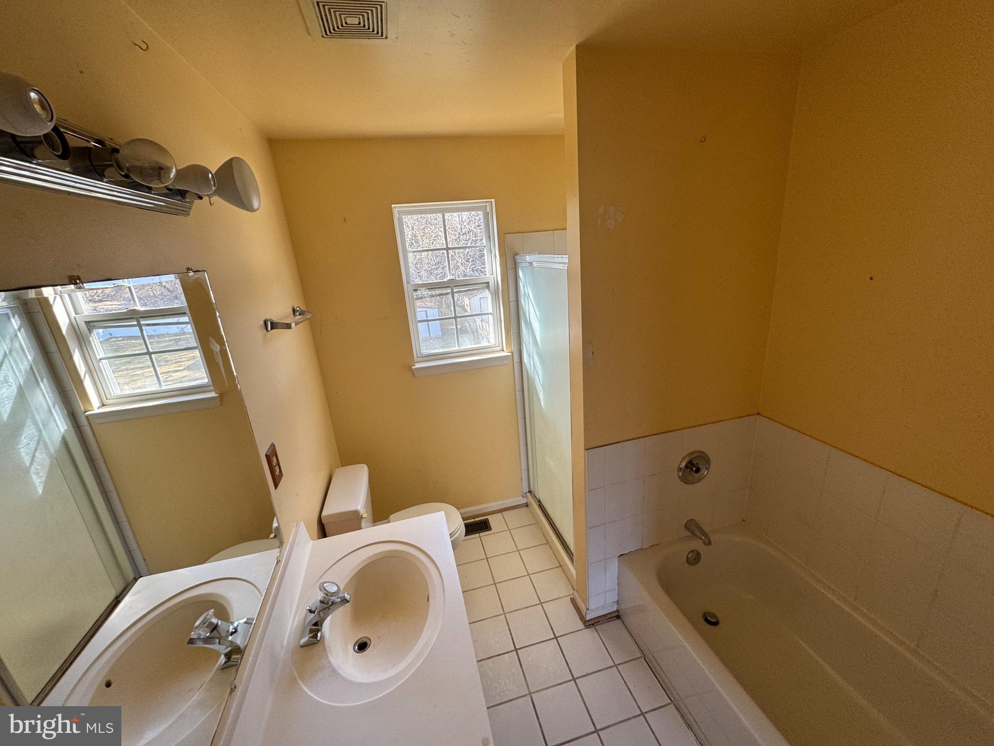 HAZELWOOD FARMS - Residential