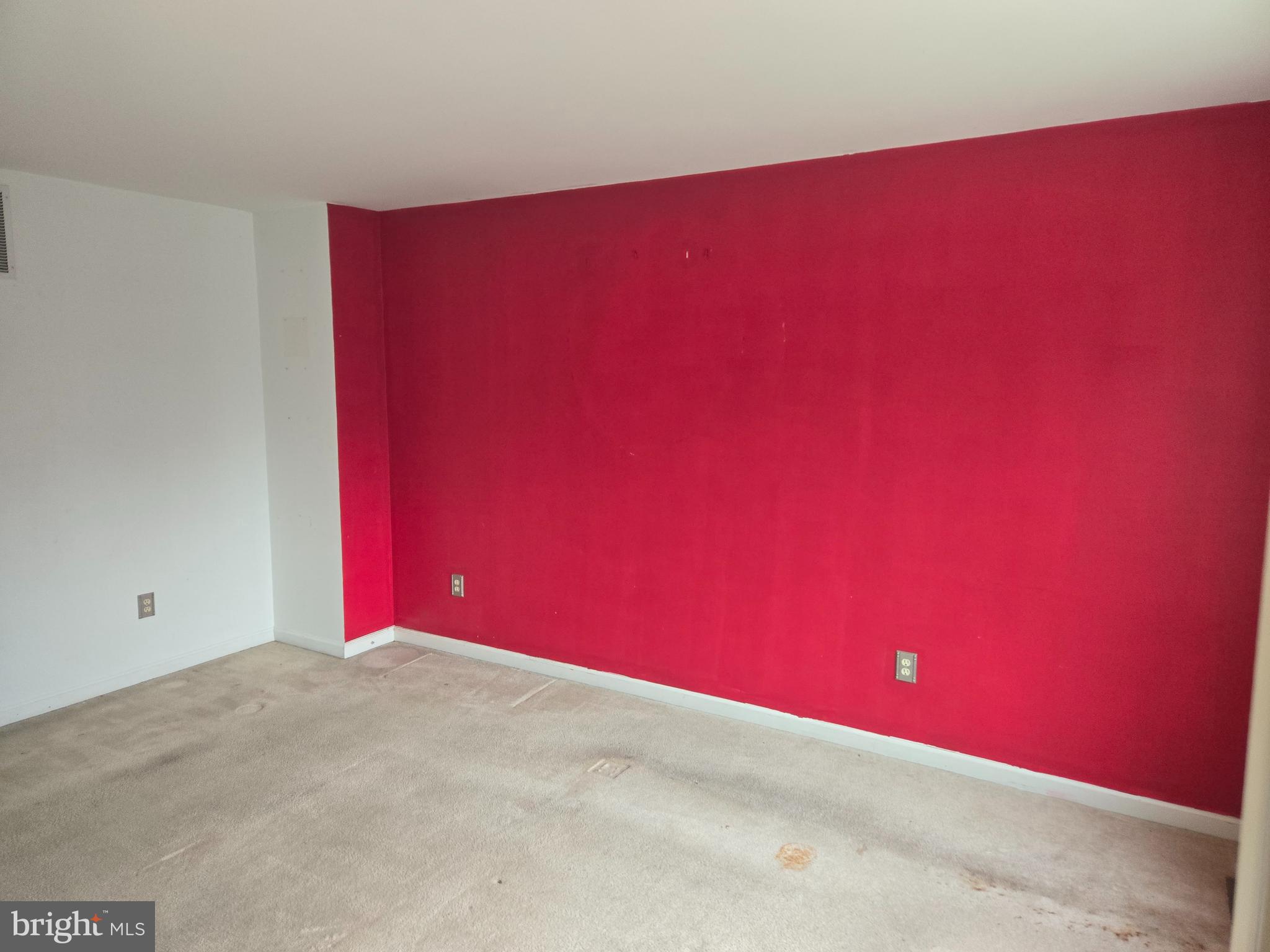 HAZELWOOD FARMS - Residential