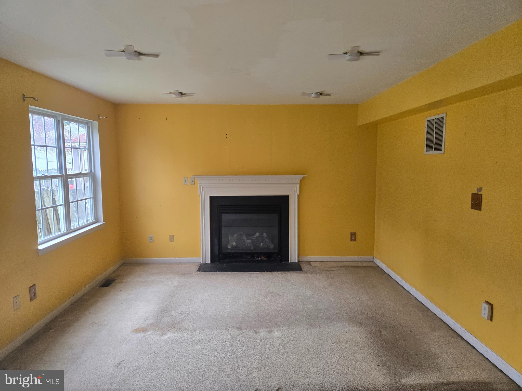 HAZELWOOD FARMS - Residential