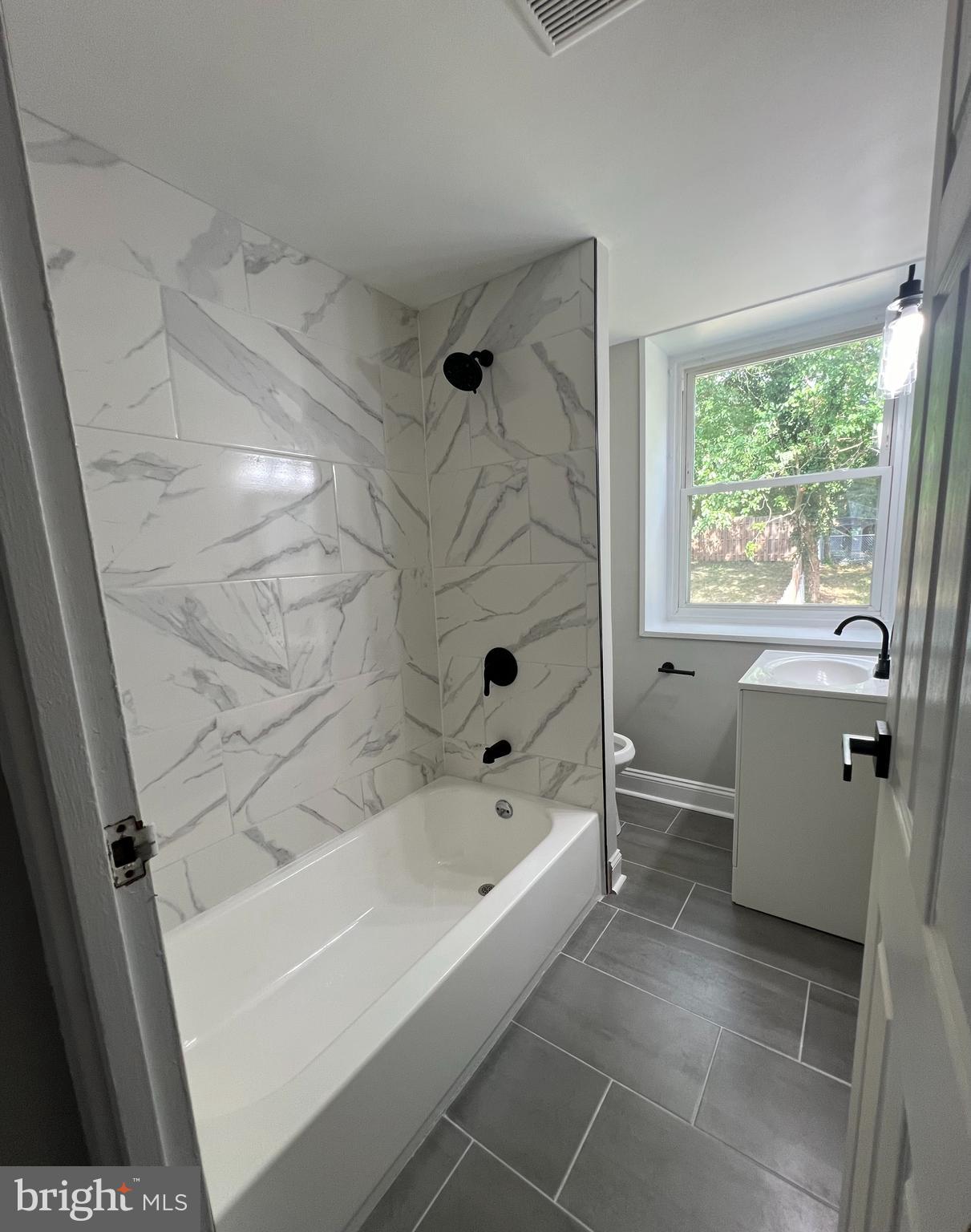 PALMER PARK - Residential