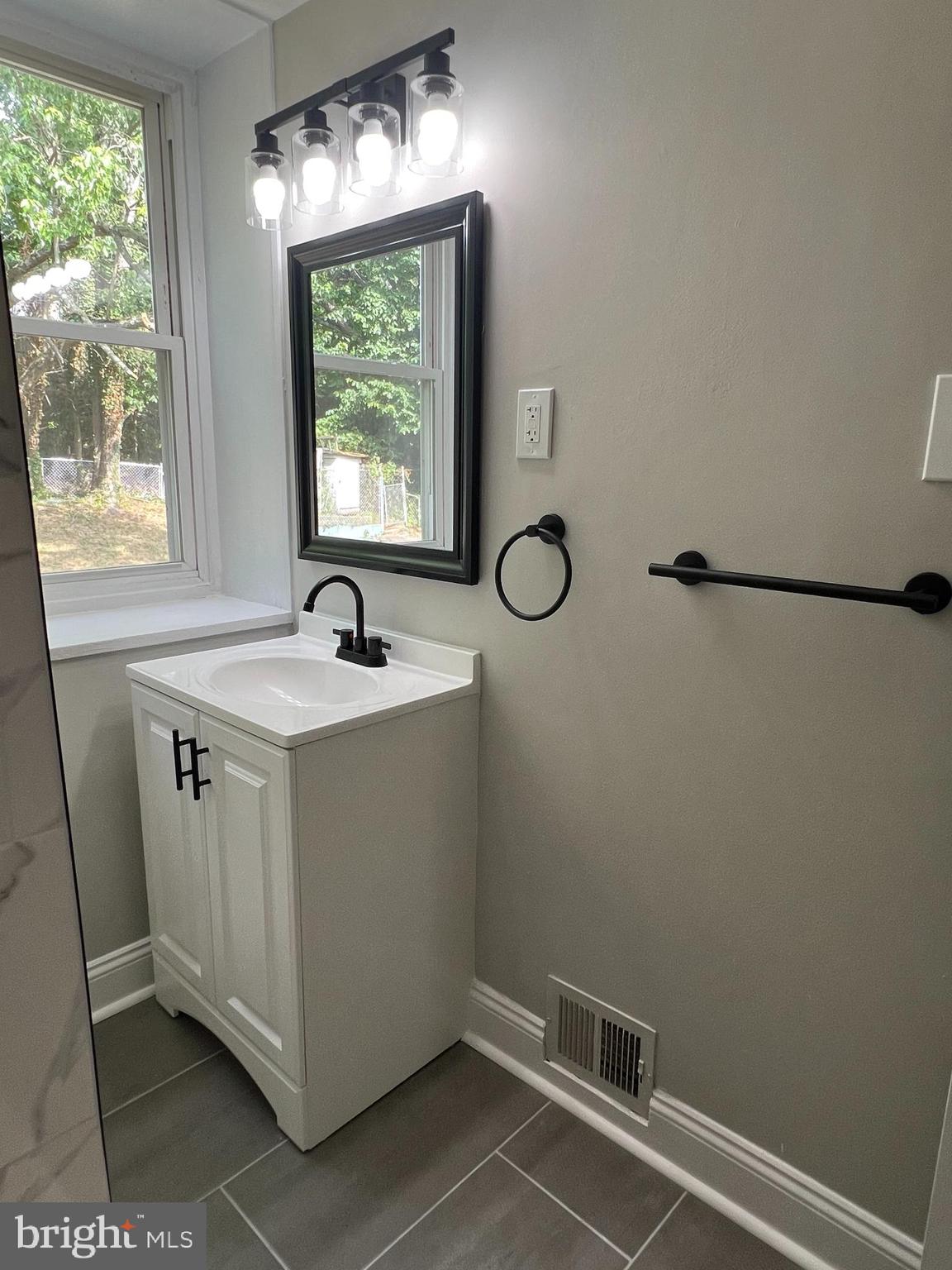 PALMER PARK - Residential