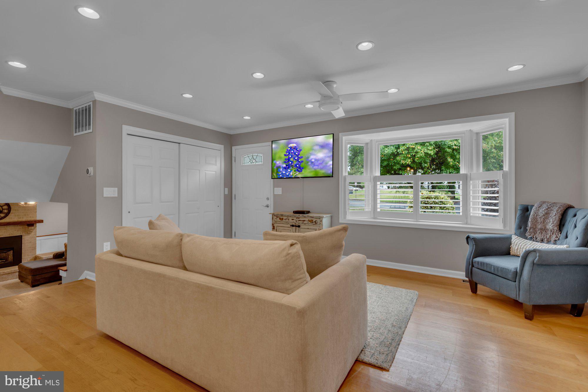 RIVA FARMS - Residential