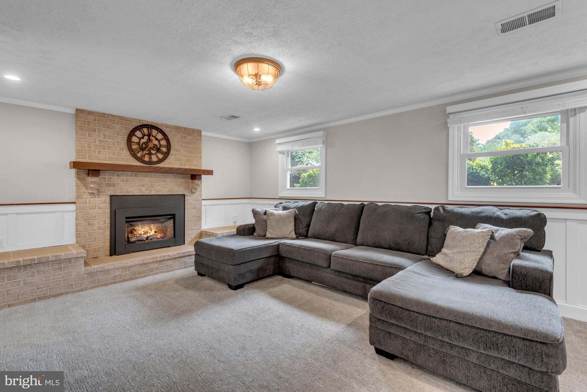 RIVA FARMS - Residential