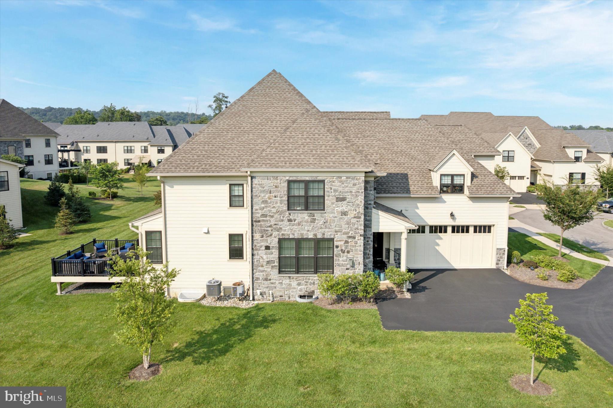 RESERVE AT CREEKSIDE - Residential