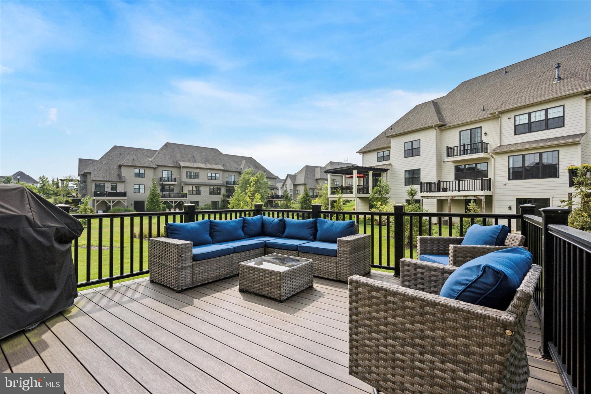 RESERVE AT CREEKSIDE - Residential