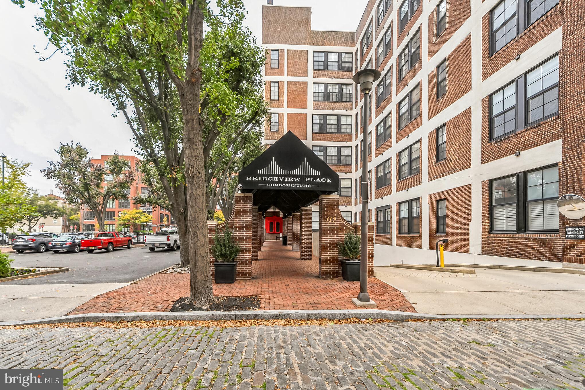 OLD CITY - Residential
