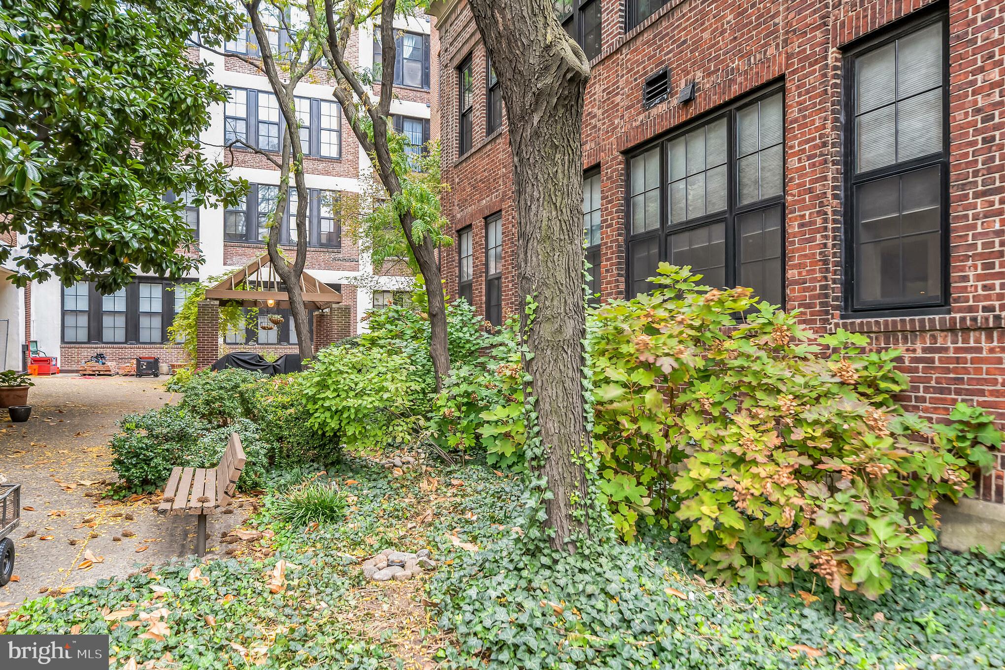 OLD CITY - Residential