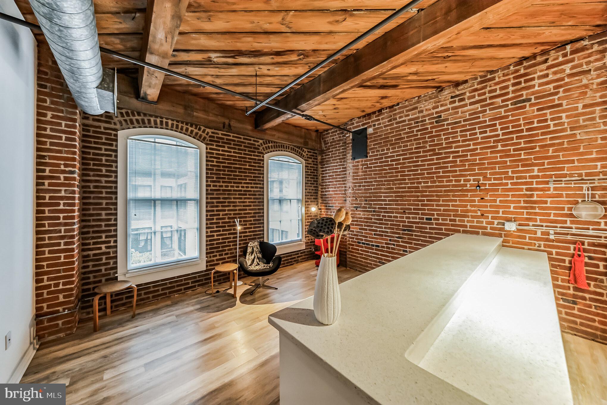 OLD CITY - Residential