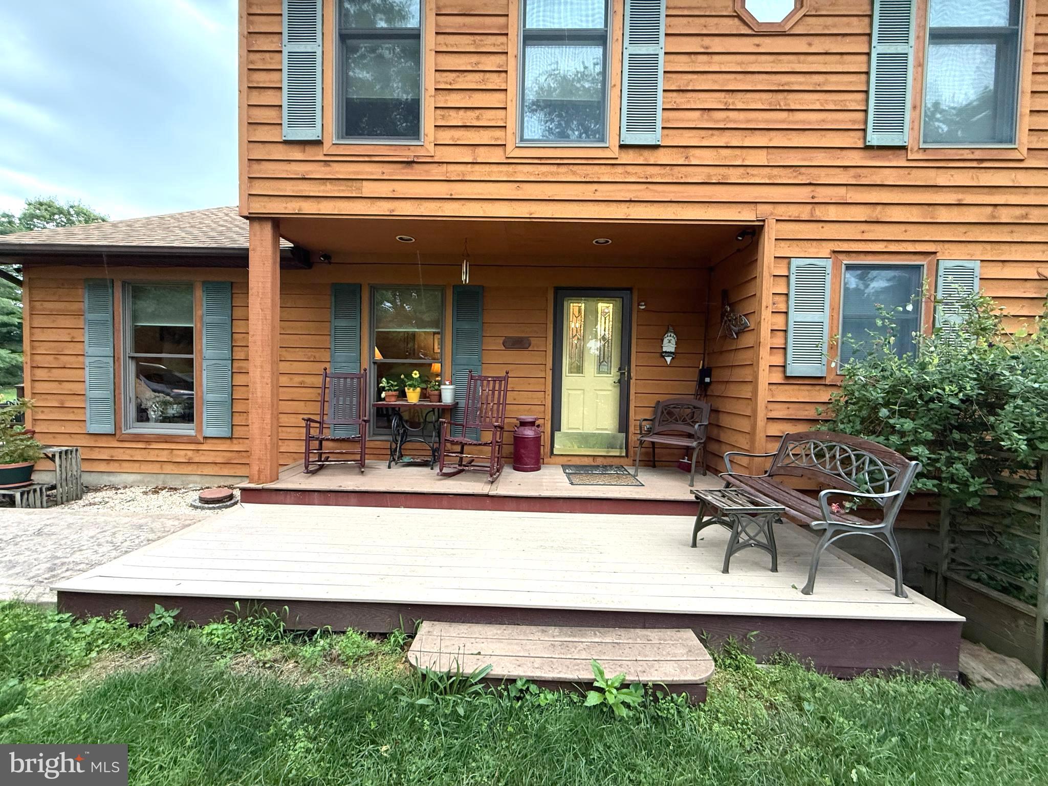 FLOHRVILLE - Residential