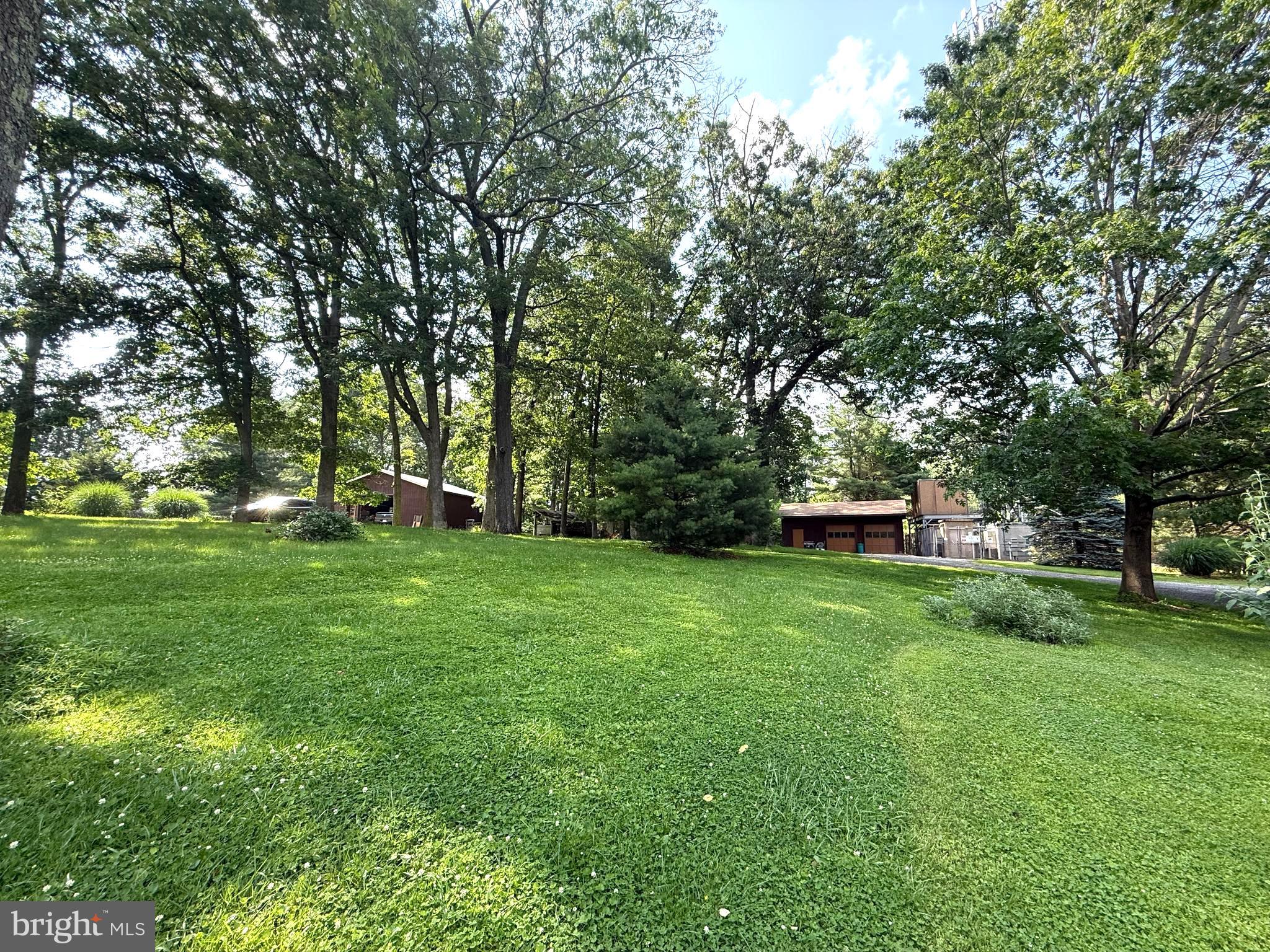 FLOHRVILLE - Residential