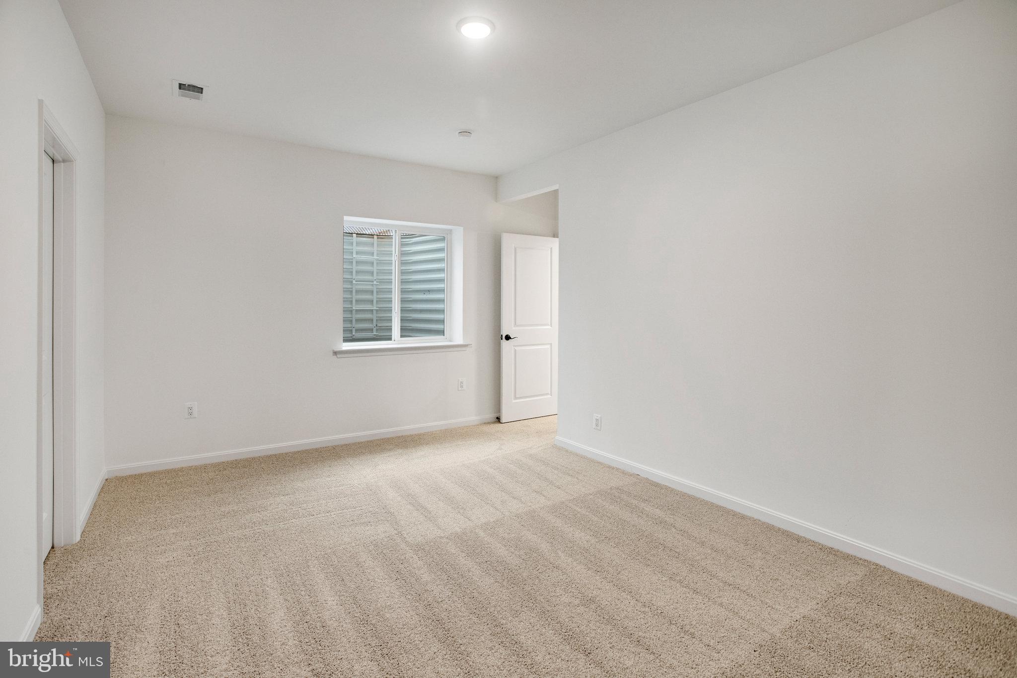 THE GREENS - Residential