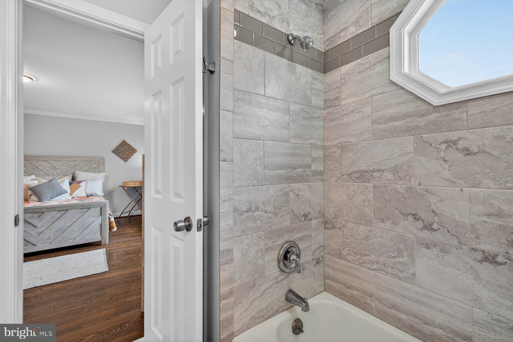 PT ROCKVILLE TWN RES 3 - Residential