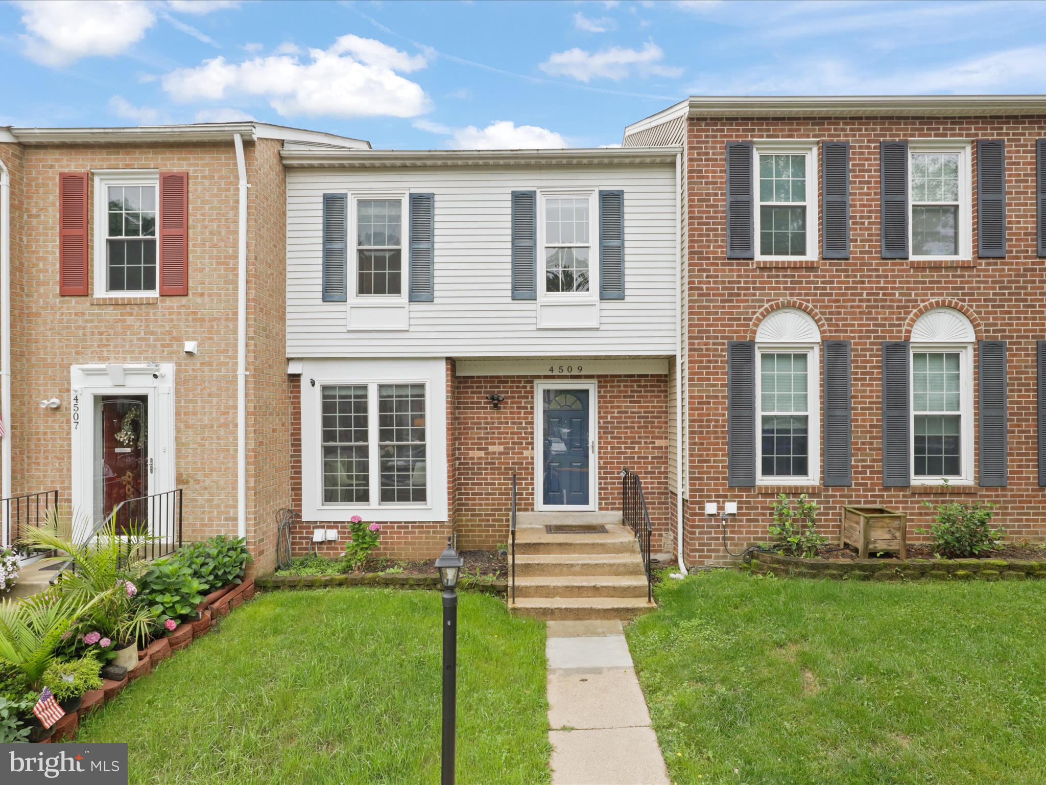 4509 CANARY COURT