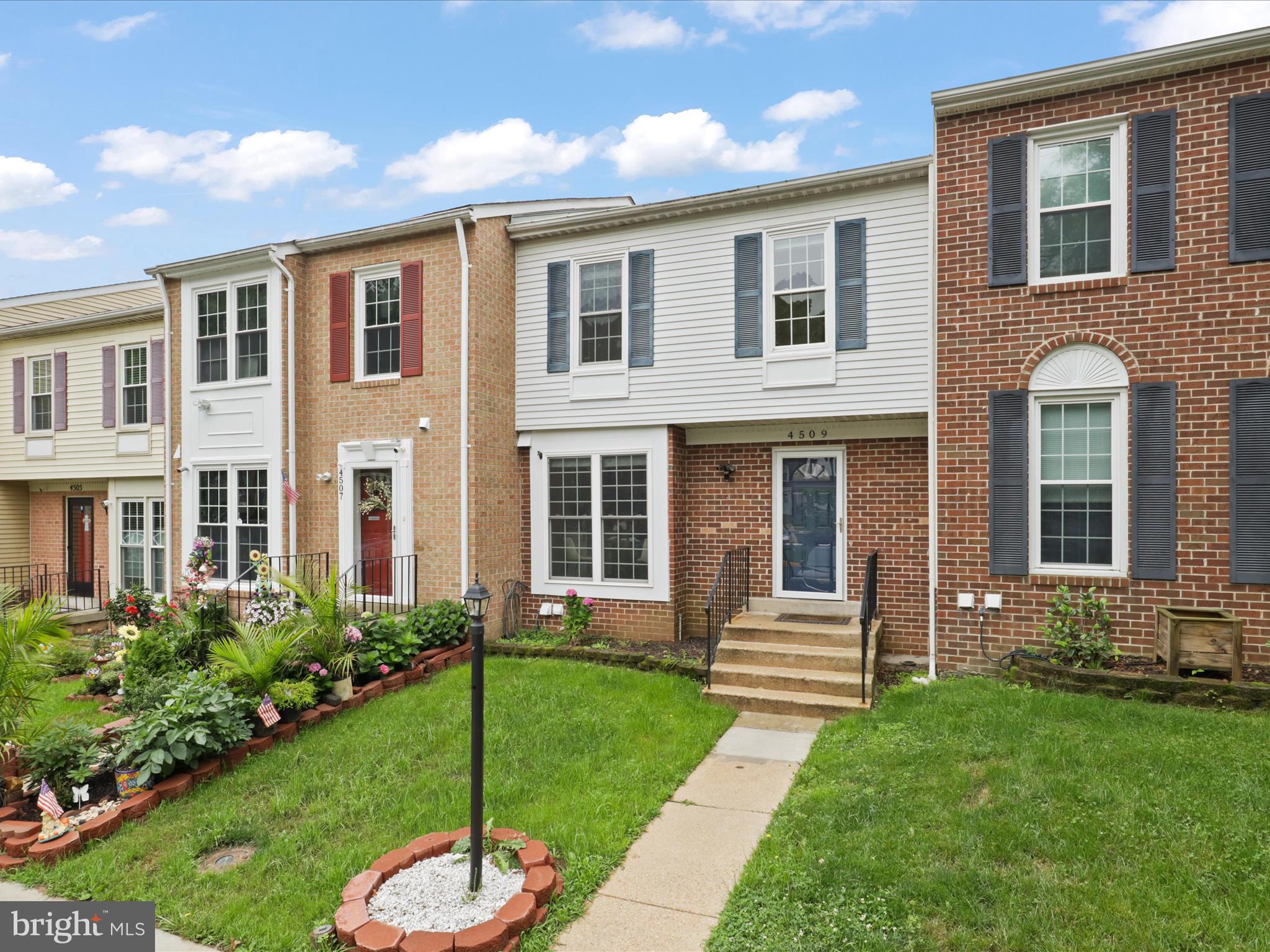 4509 CANARY COURT