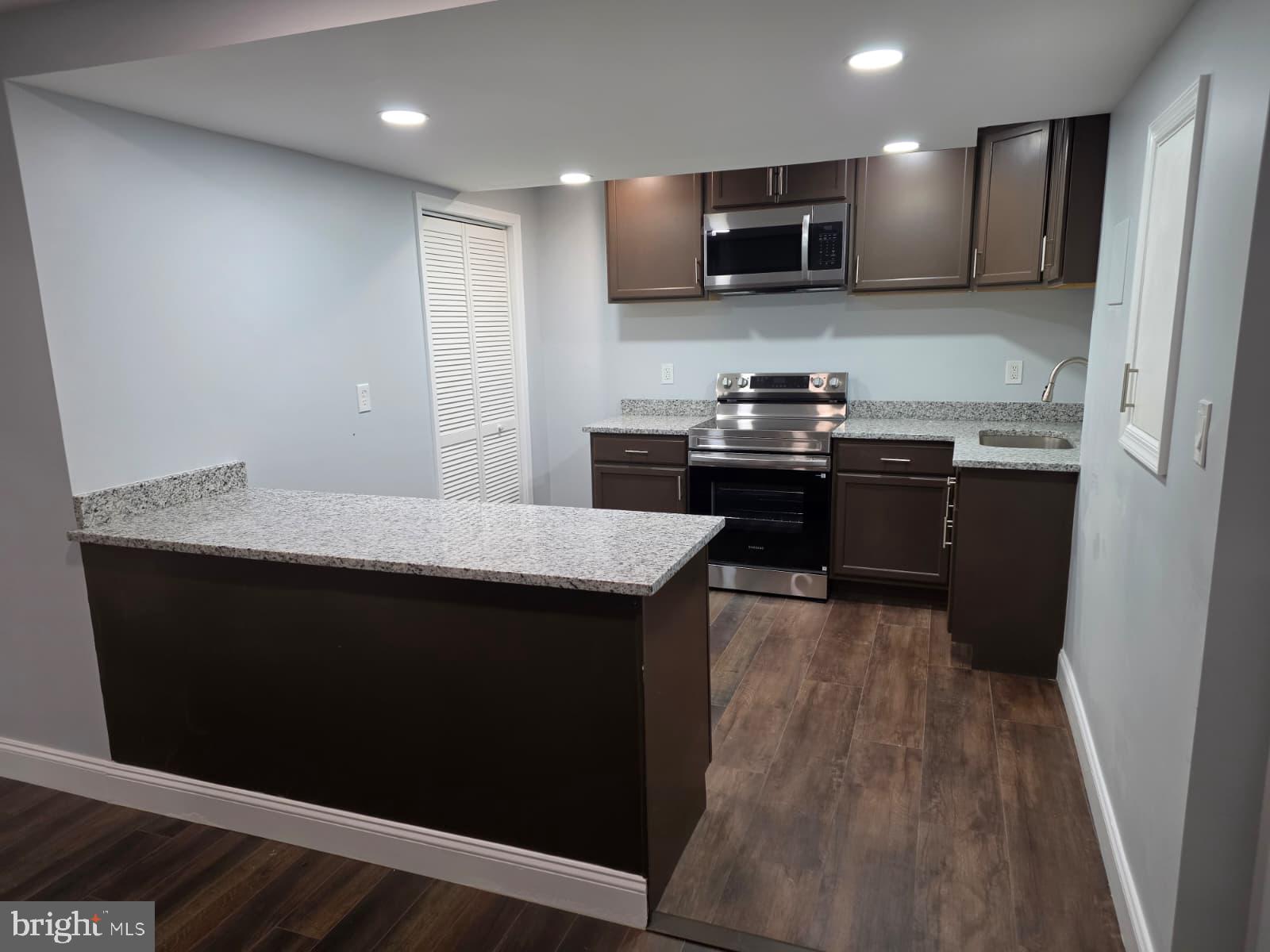 13811 HEATHERSTONE DRIVE