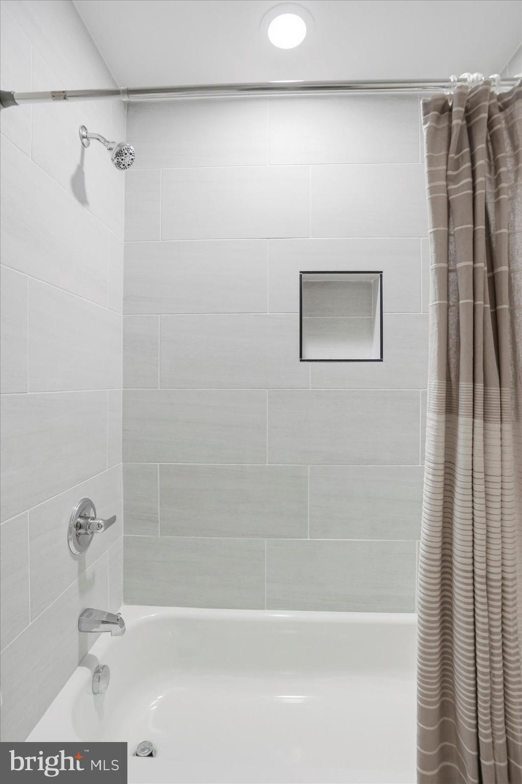 COVENTRY - Residential