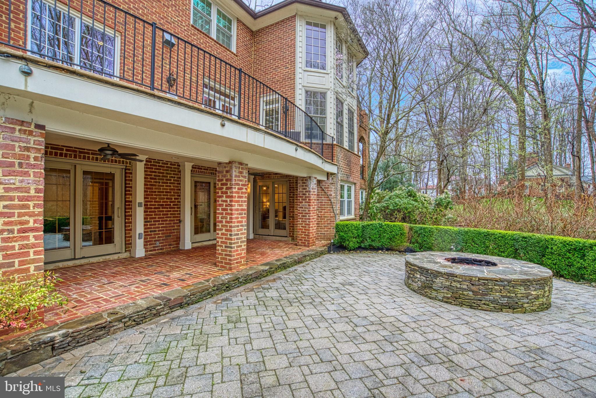 POTOMAC KNOLLS - Residential