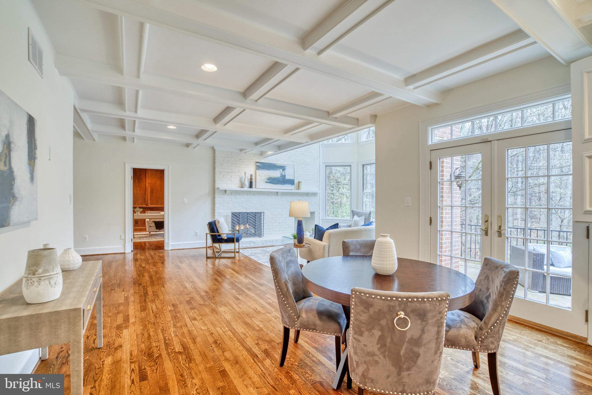 POTOMAC KNOLLS - Residential