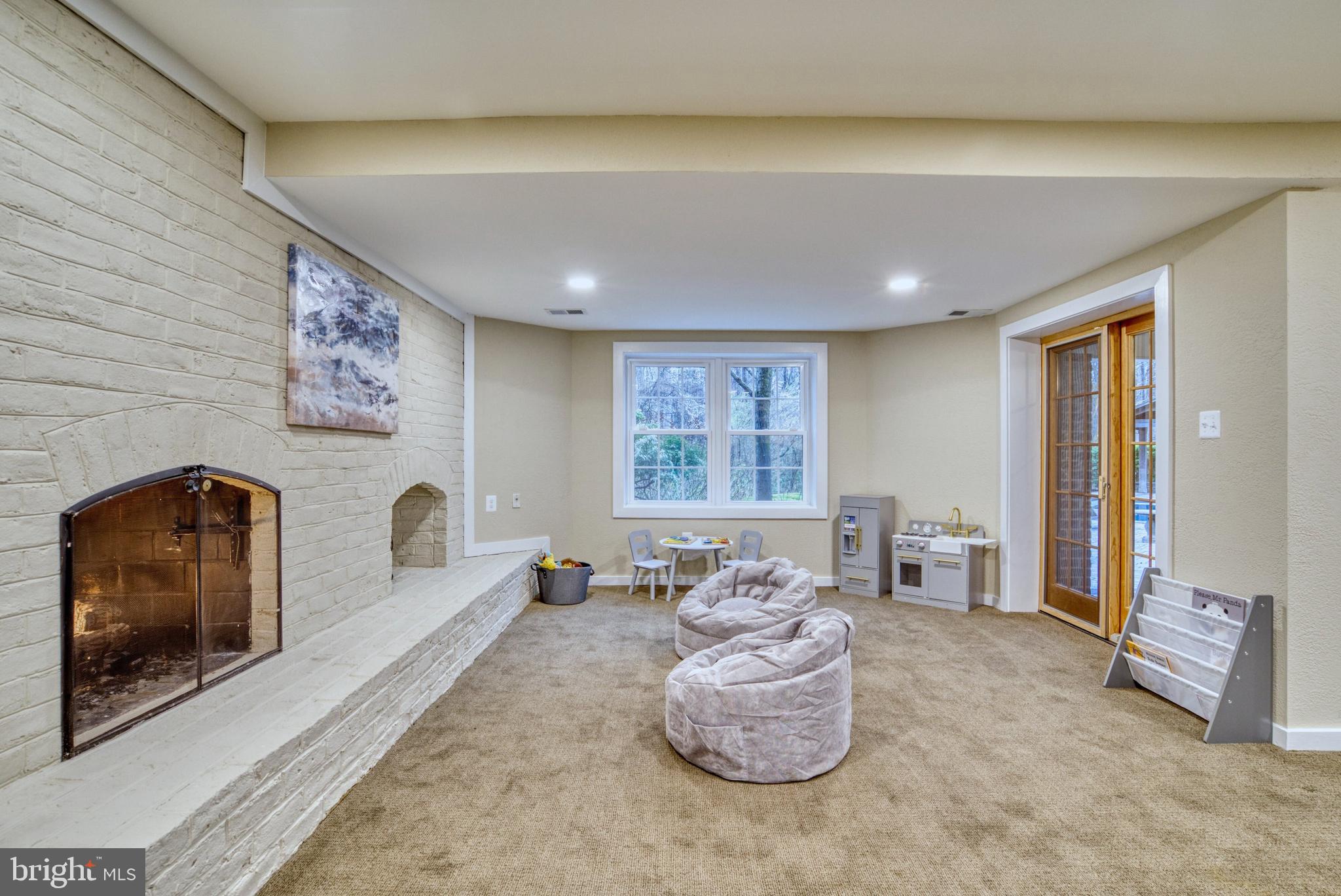 POTOMAC KNOLLS - Residential