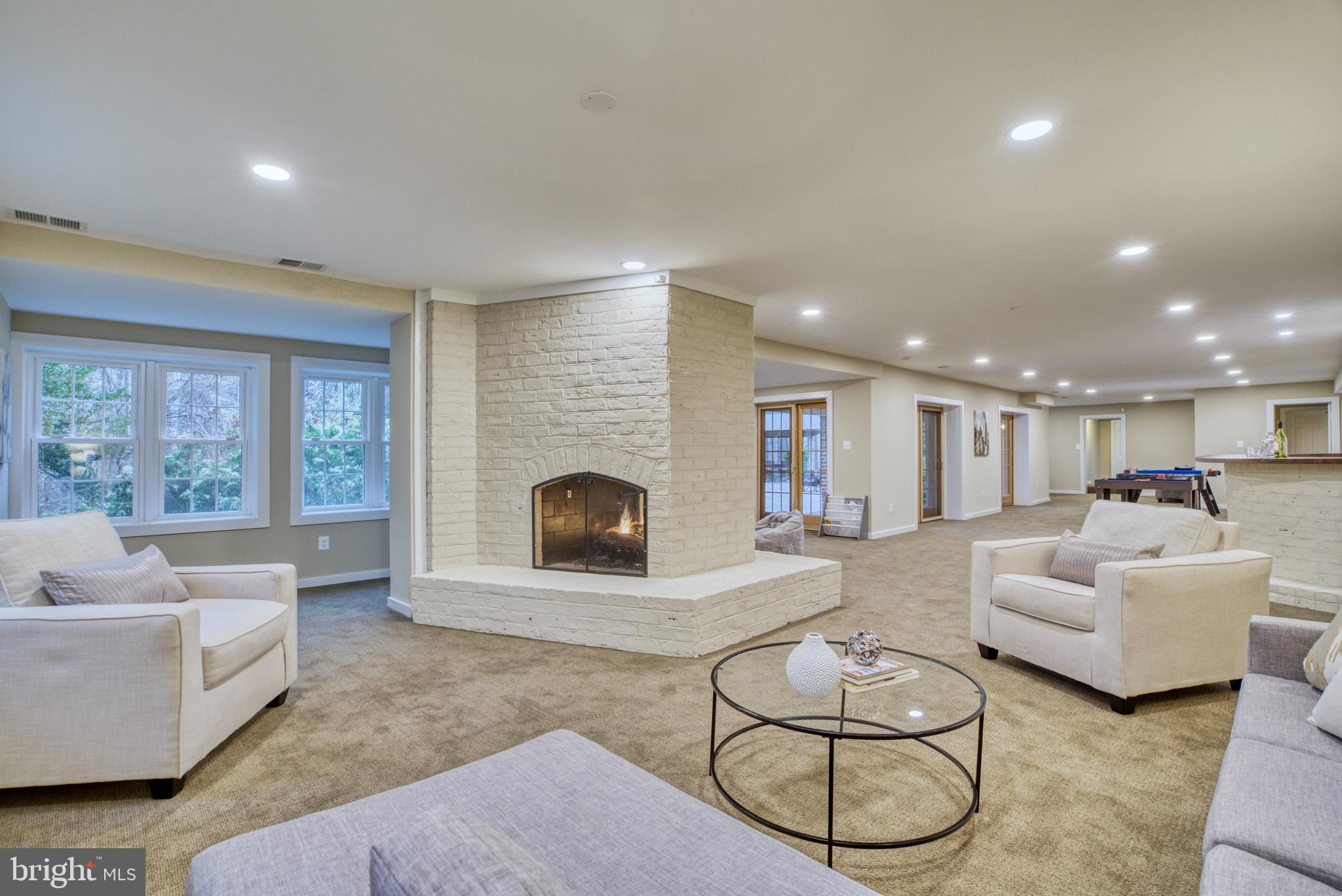 POTOMAC KNOLLS - Residential