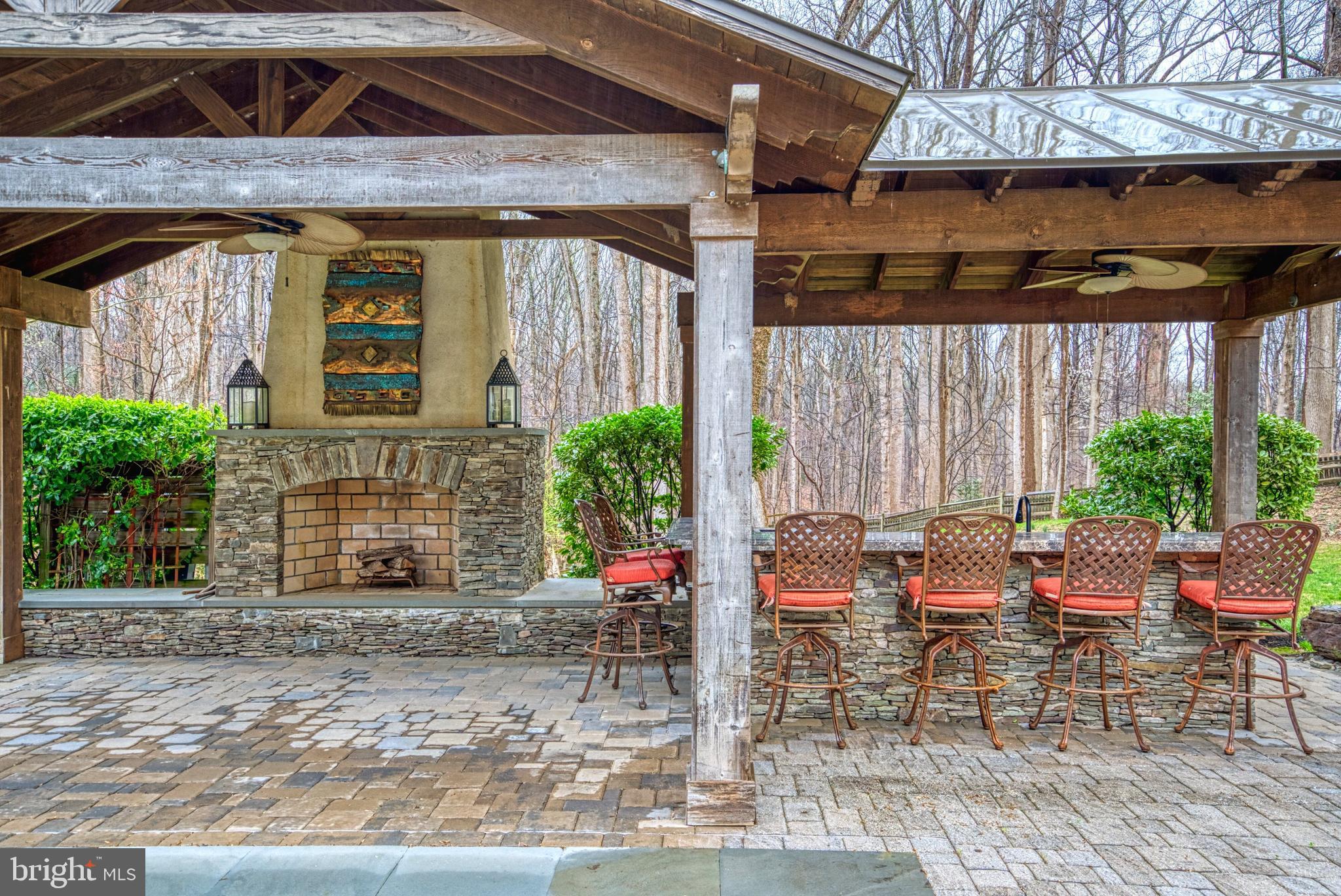 POTOMAC KNOLLS - Residential