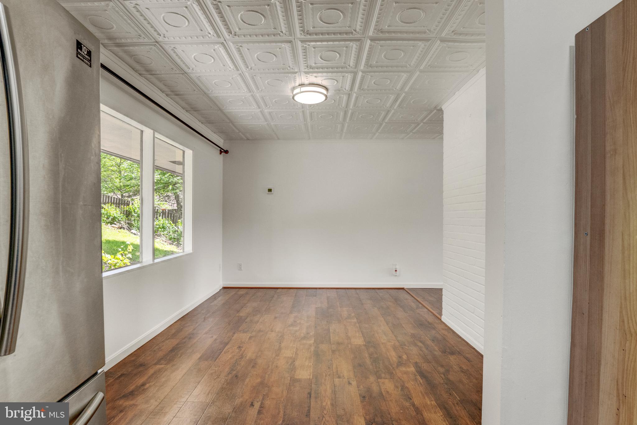 MONTICELLO FOREST - Residential Lease