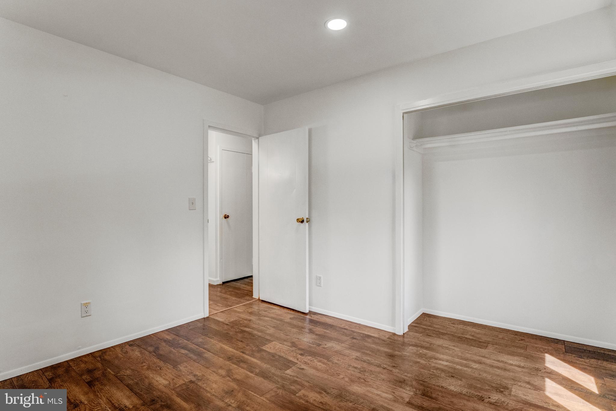 MONTICELLO FOREST - Residential Lease