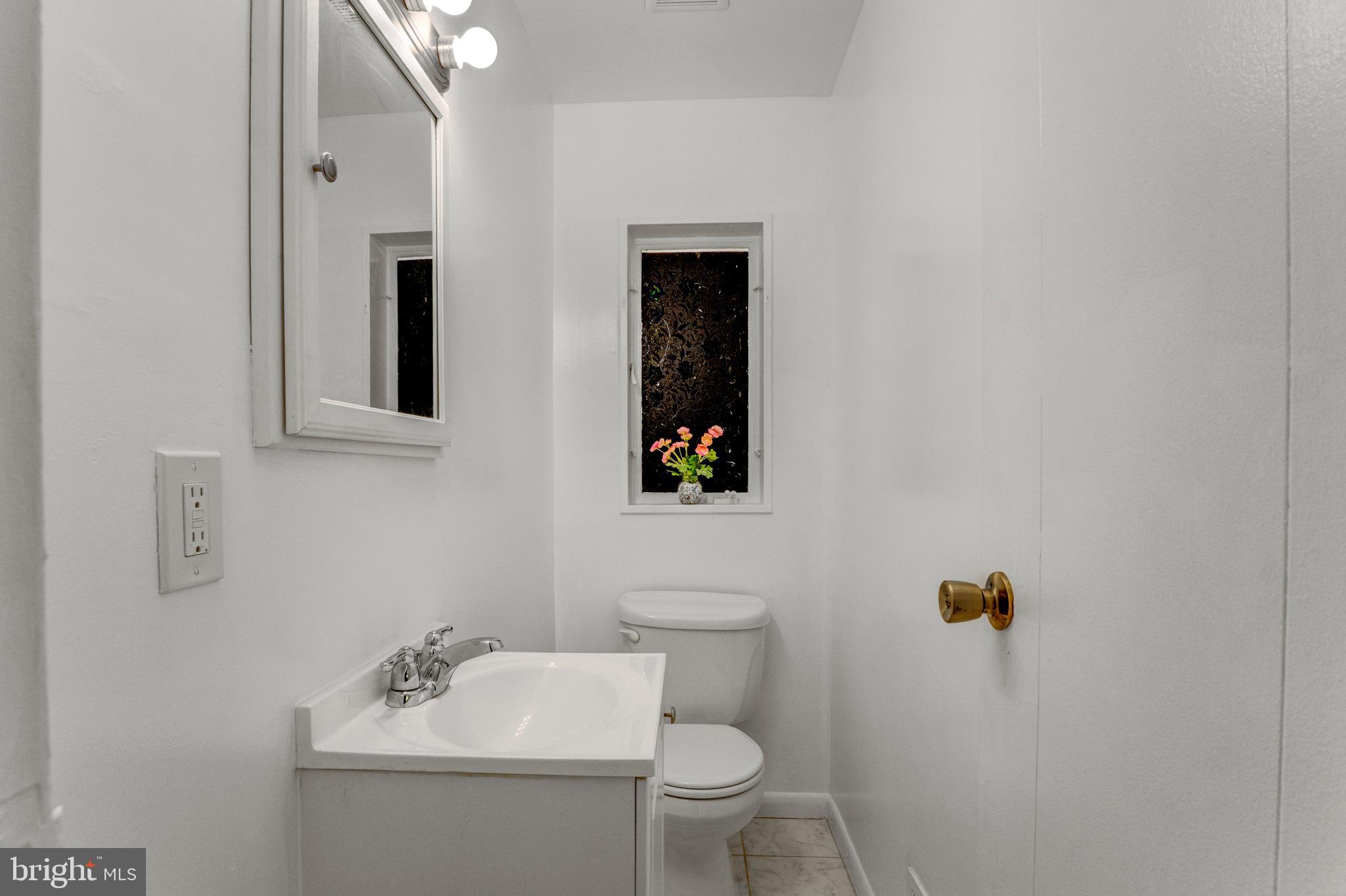 MONTICELLO FOREST - Residential Lease