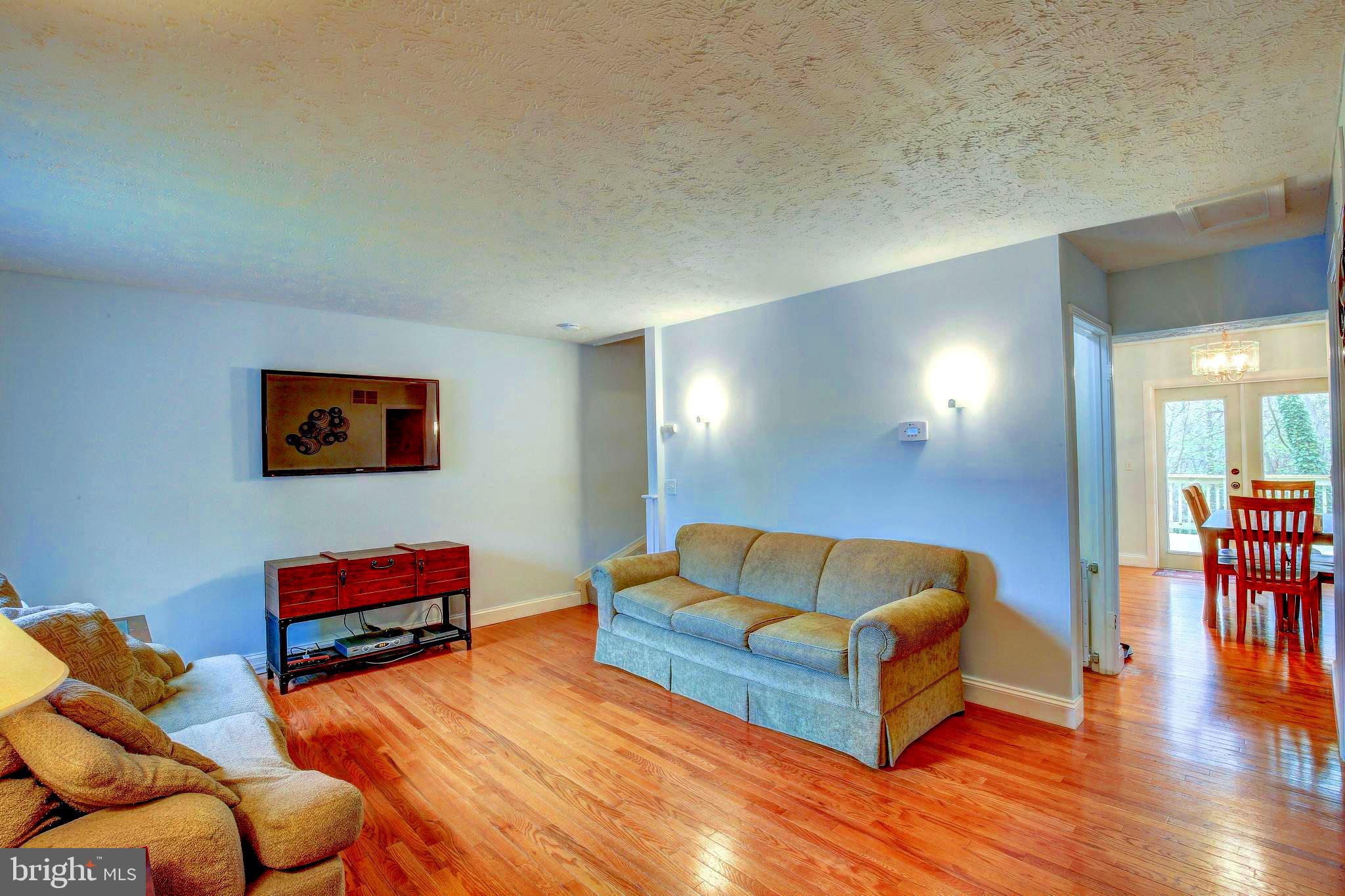 ULMSTEAD GARDENS - Residential