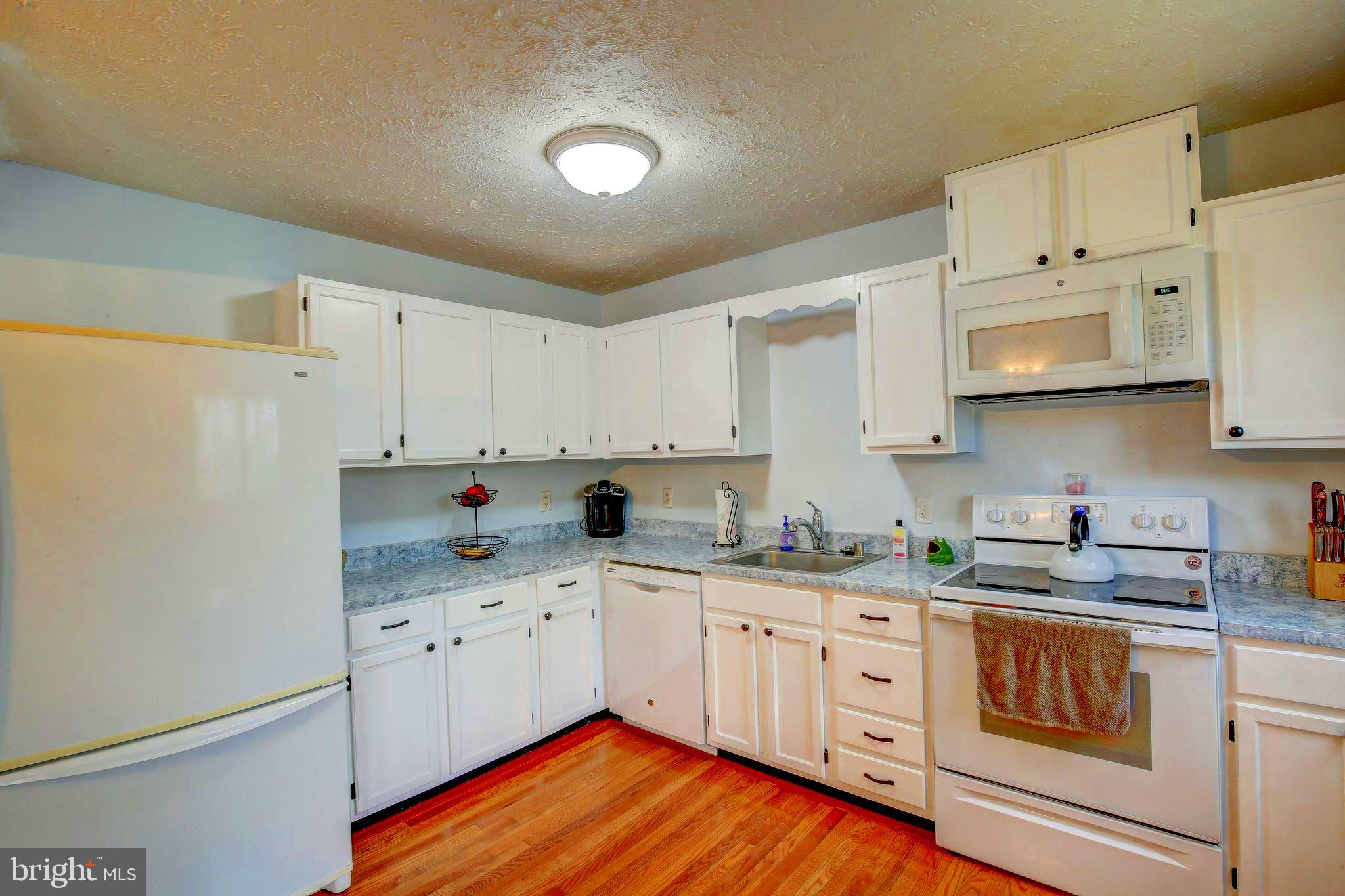 ULMSTEAD GARDENS - Residential