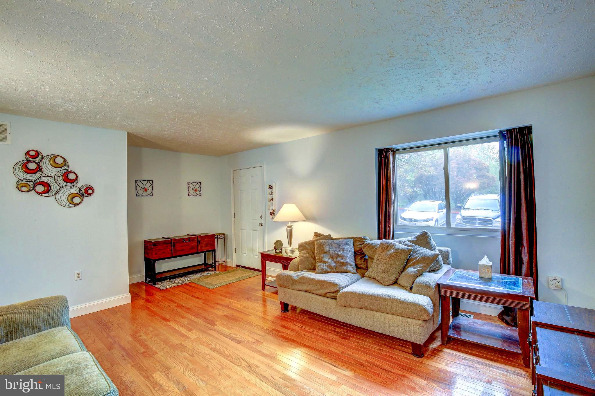 ULMSTEAD GARDENS - Residential