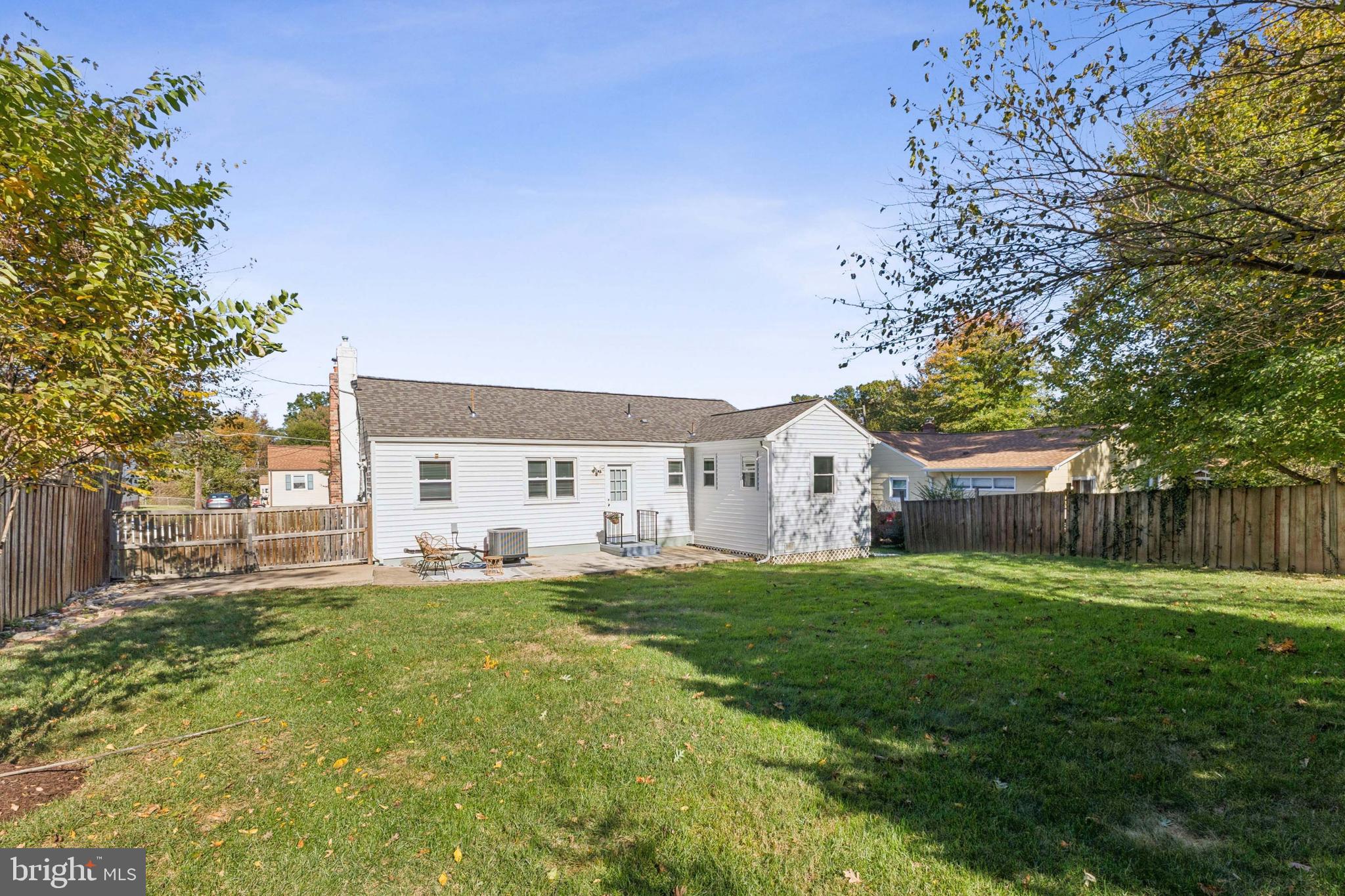 MAPLE HILL - Residential