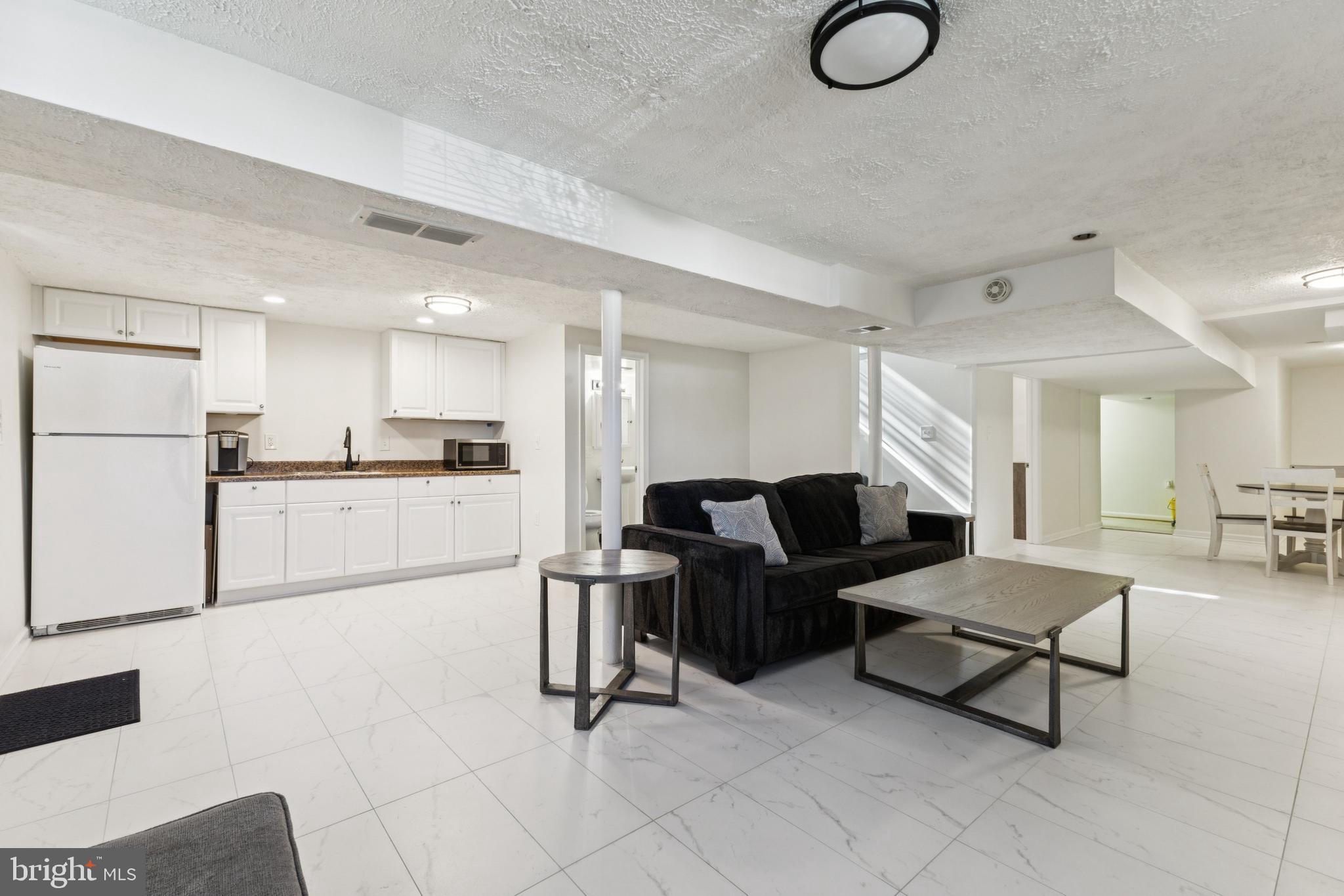 MAPLE HILL - Residential